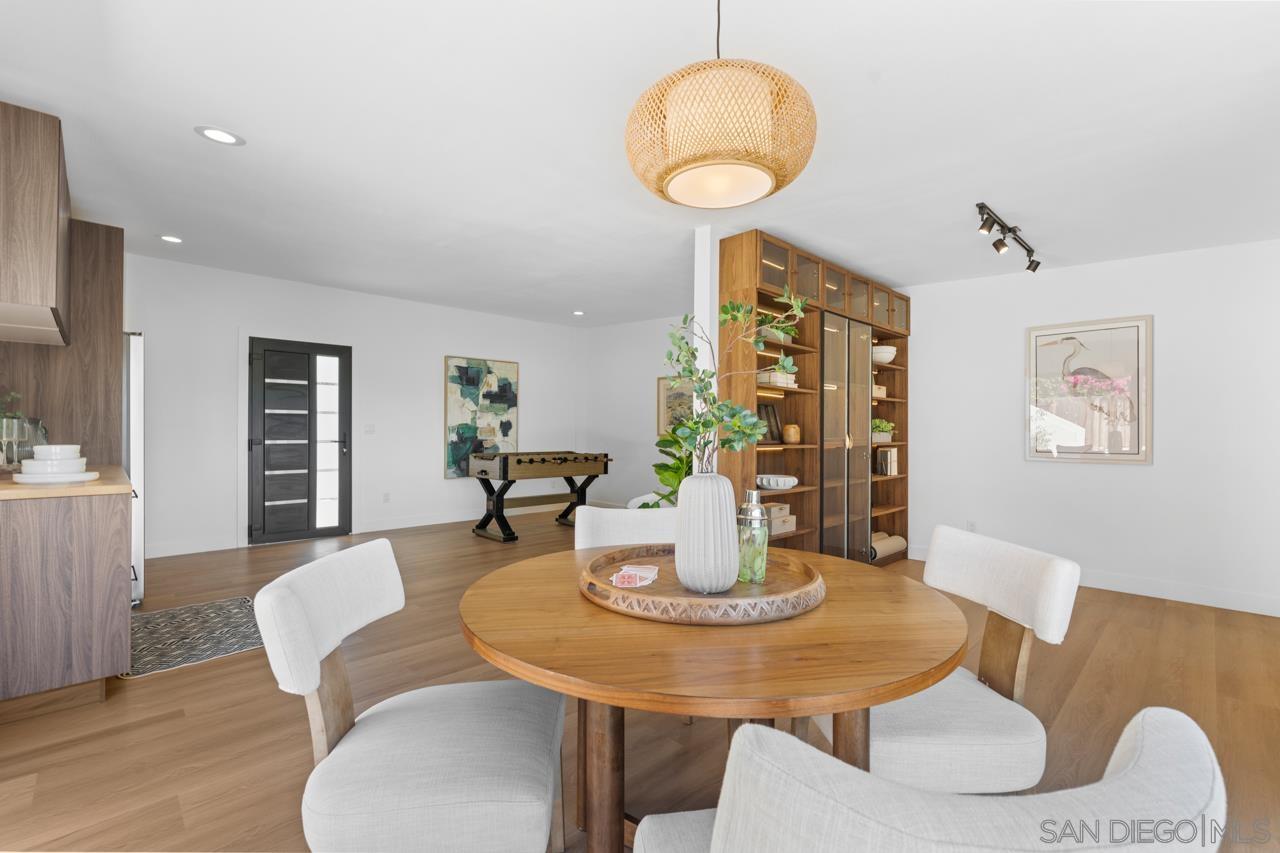 Detail Gallery Image 30 of 62 For 4021 S S Hempstead Cir, San Diego,  CA 92116 - 3 Beds | 3 Baths