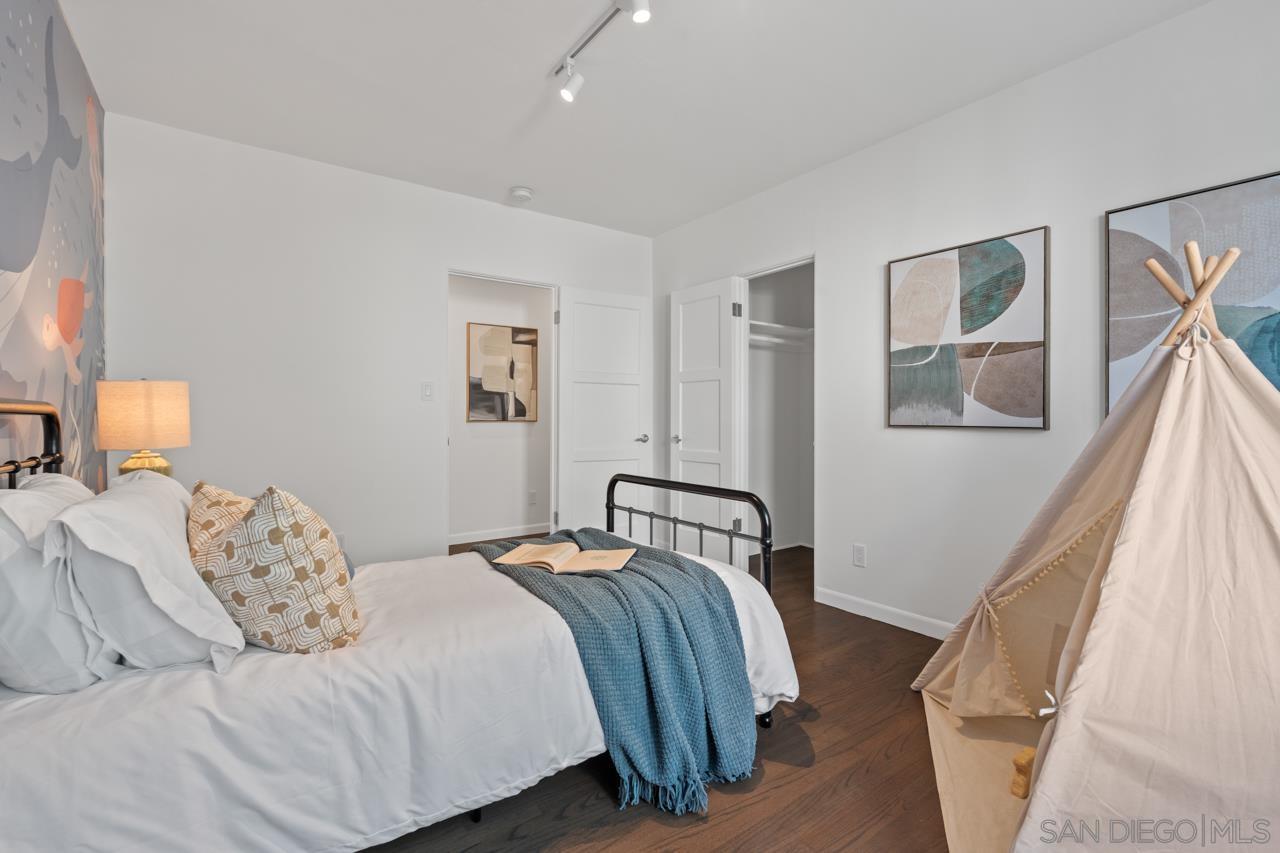 Detail Gallery Image 51 of 62 For 4021 S S Hempstead Cir, San Diego,  CA 92116 - 3 Beds | 3 Baths