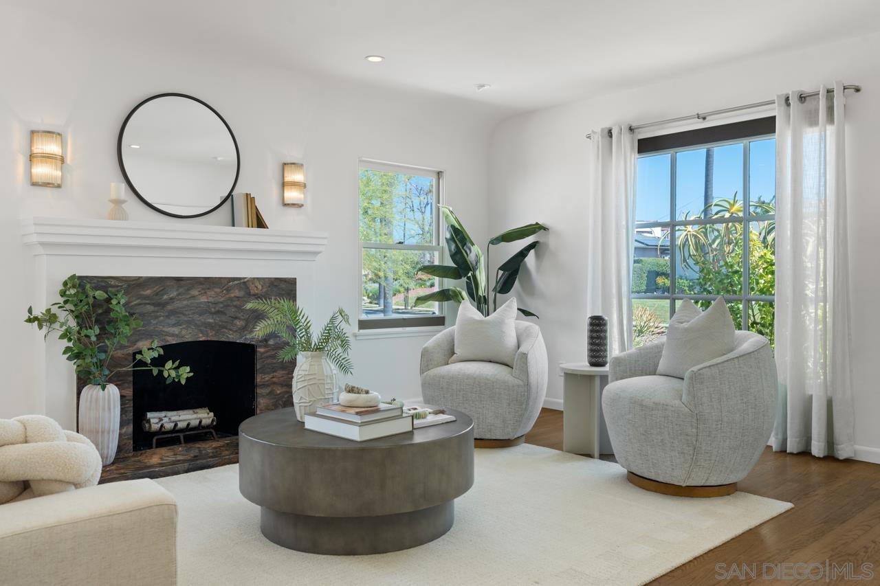 Detail Gallery Image 9 of 62 For 4021 S S Hempstead Cir, San Diego,  CA 92116 - 3 Beds | 3 Baths