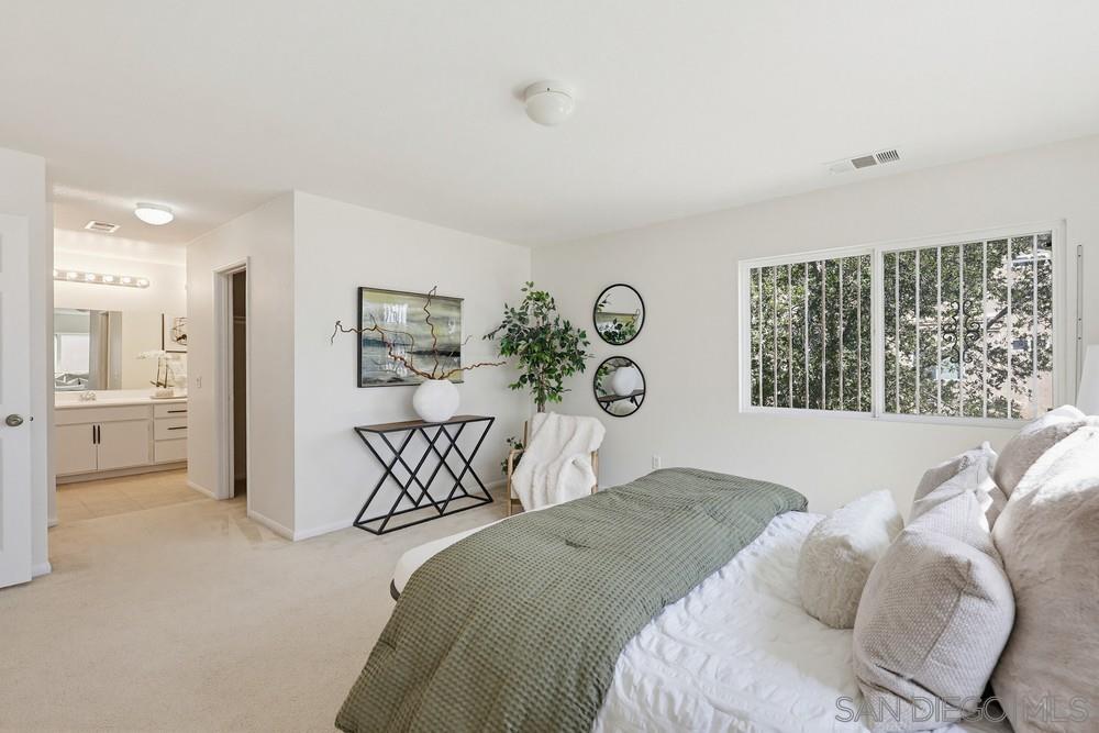 Detail Gallery Image 29 of 39 For 4916  Nogal, San Diego,  CA 92102 - 4 Beds | 3 Baths