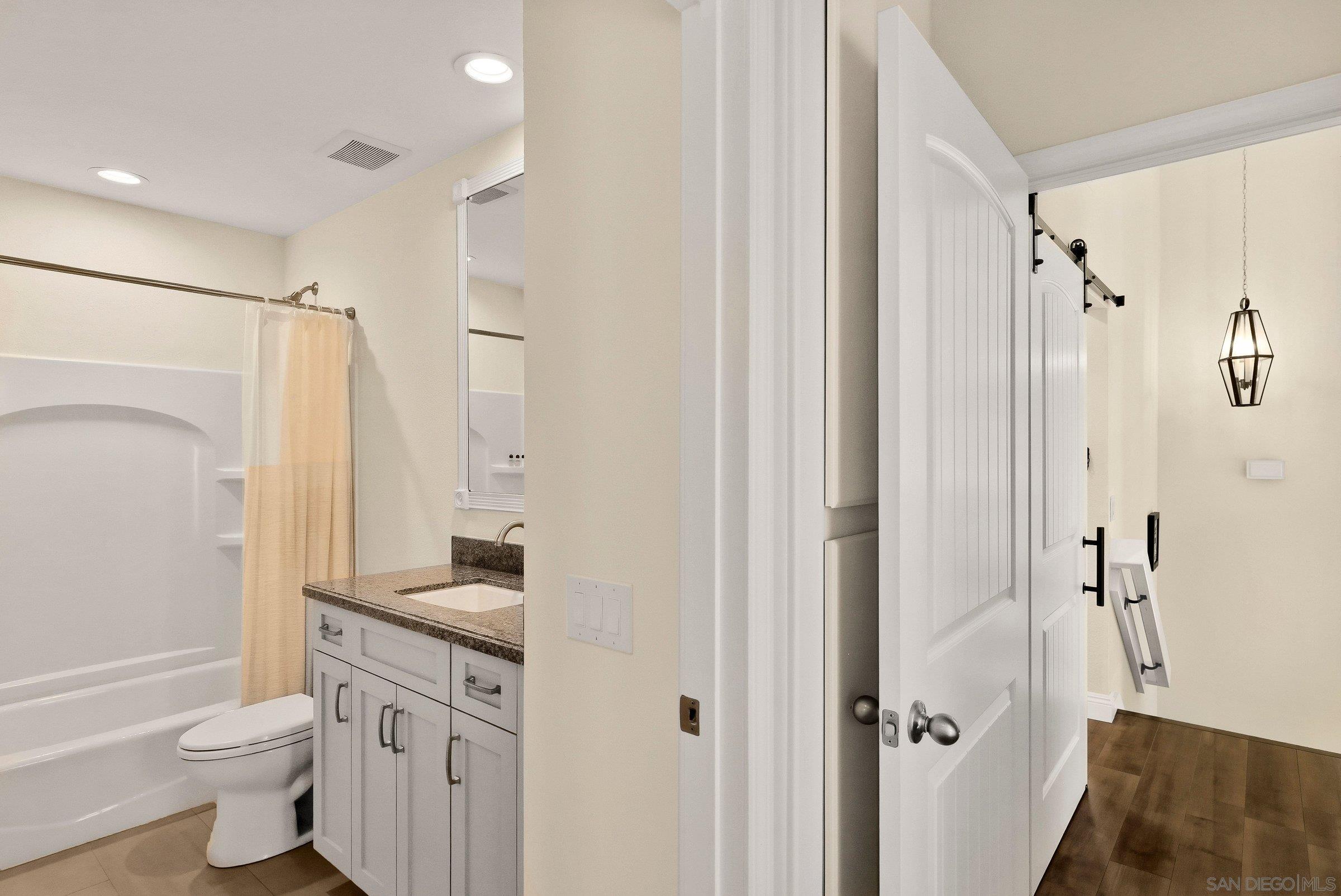 Detail Gallery Image 29 of 43 For 1045  Santa Helena Park Ct, Solana Beach,  CA 92075 - 3 Beds | 2/1 Baths