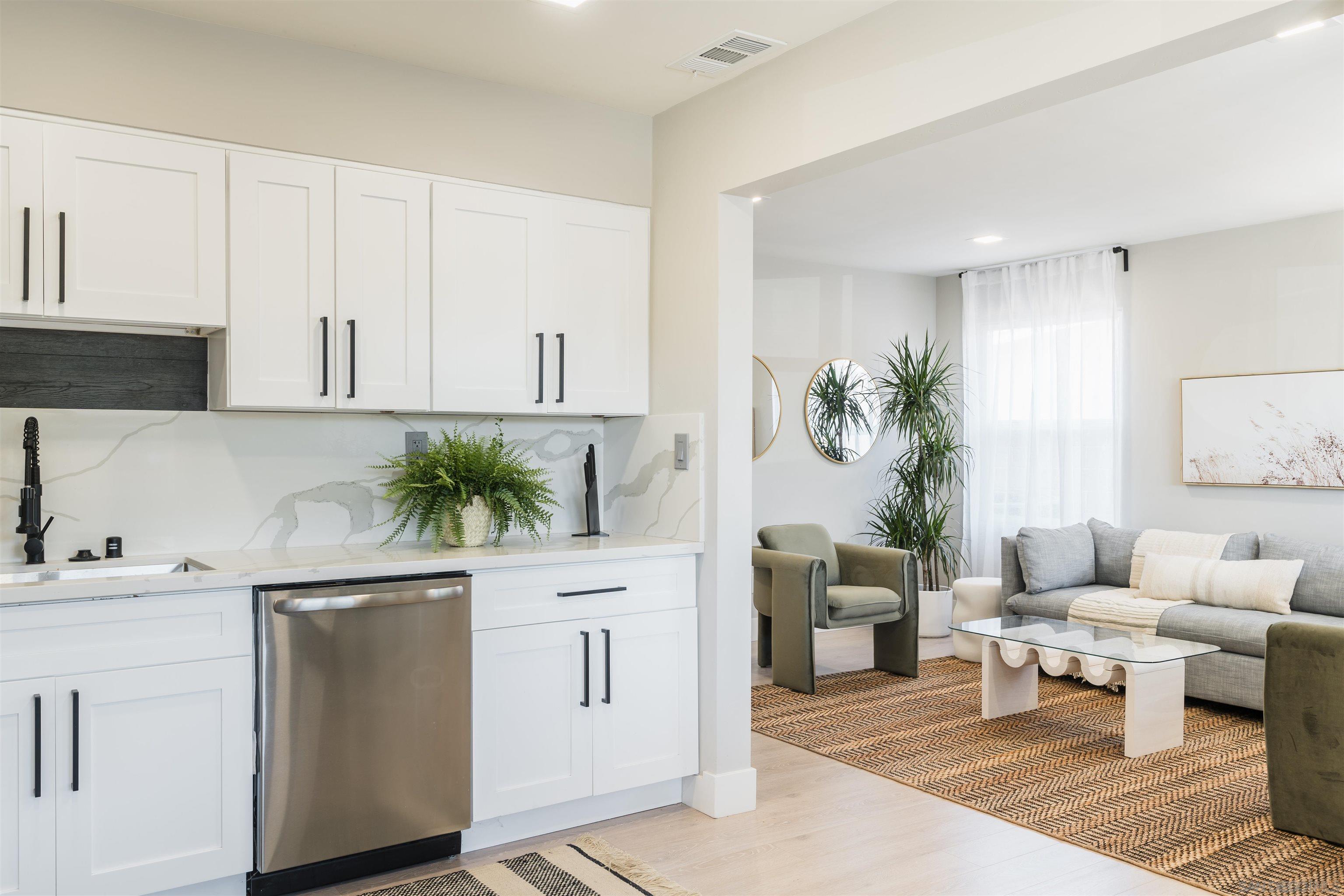 Detail Gallery Image 12 of 32 For 3719  Billman Dr, San Diego,  CA 92115 - 3 Beds | 2 Baths