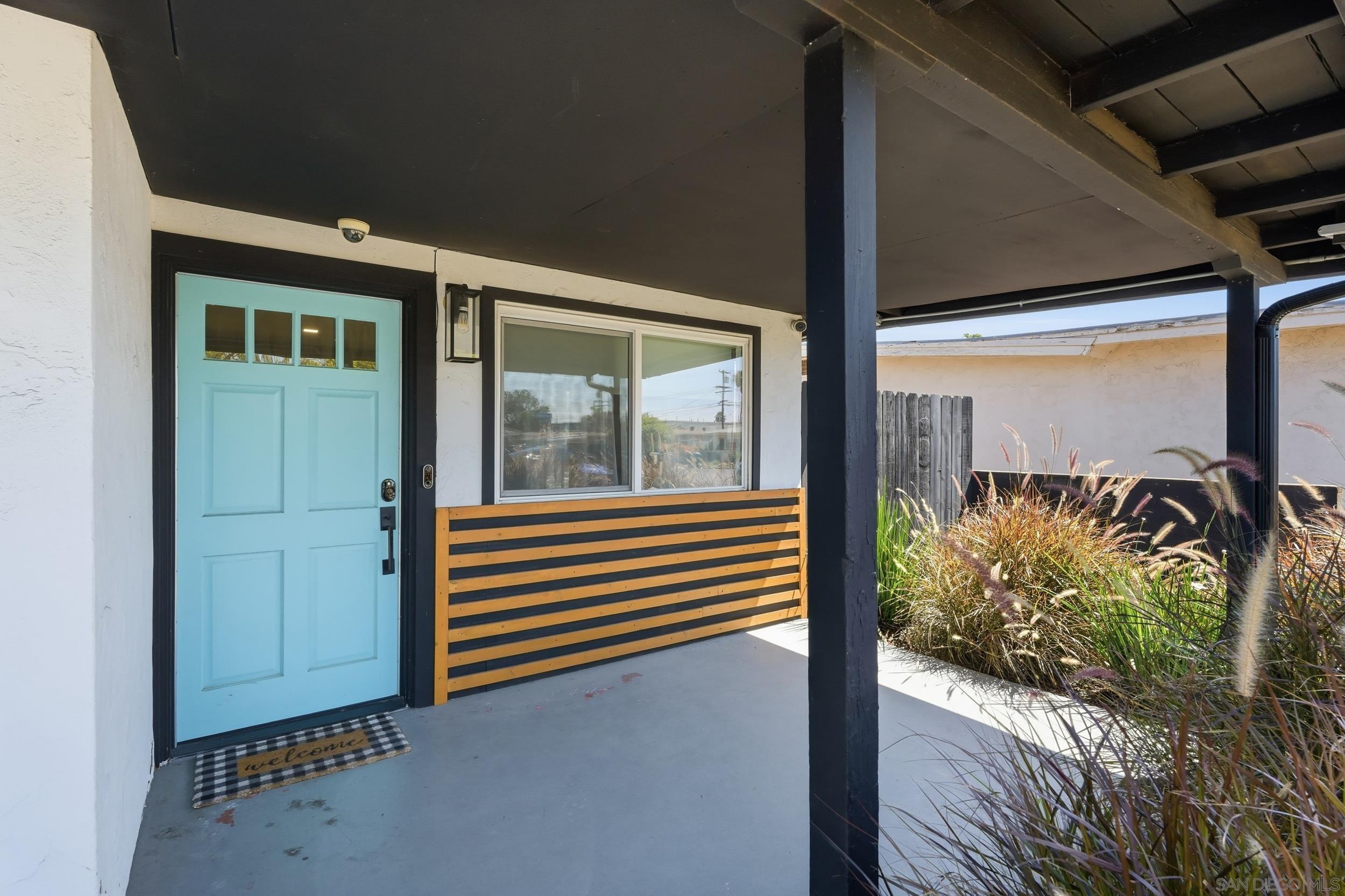 Detail Gallery Image 3 of 32 For 3719  Billman Dr, San Diego,  CA 92115 - 3 Beds | 2 Baths