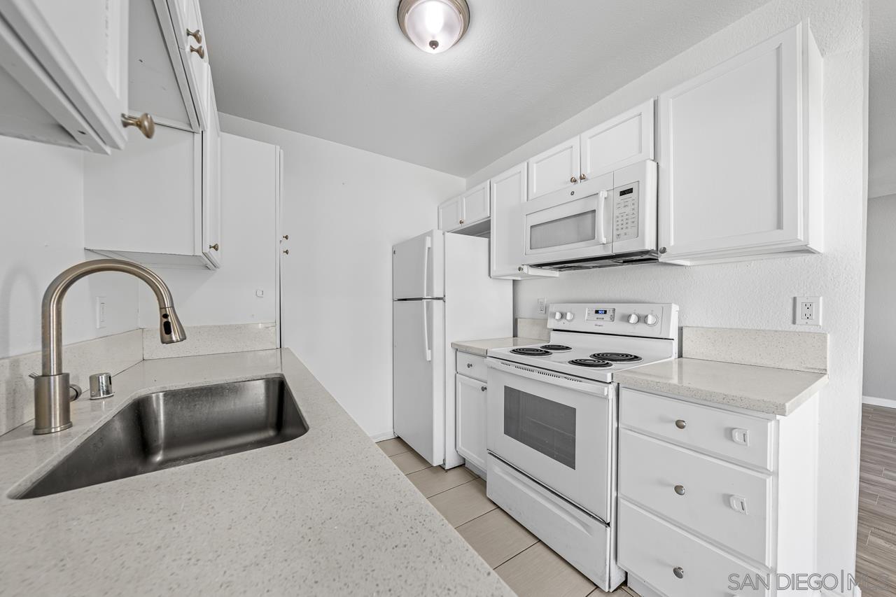 Detail Gallery Image 6 of 15 For 3814  35th  #7,  San Diego,  CA 92104 - 2 Beds | 1 Baths