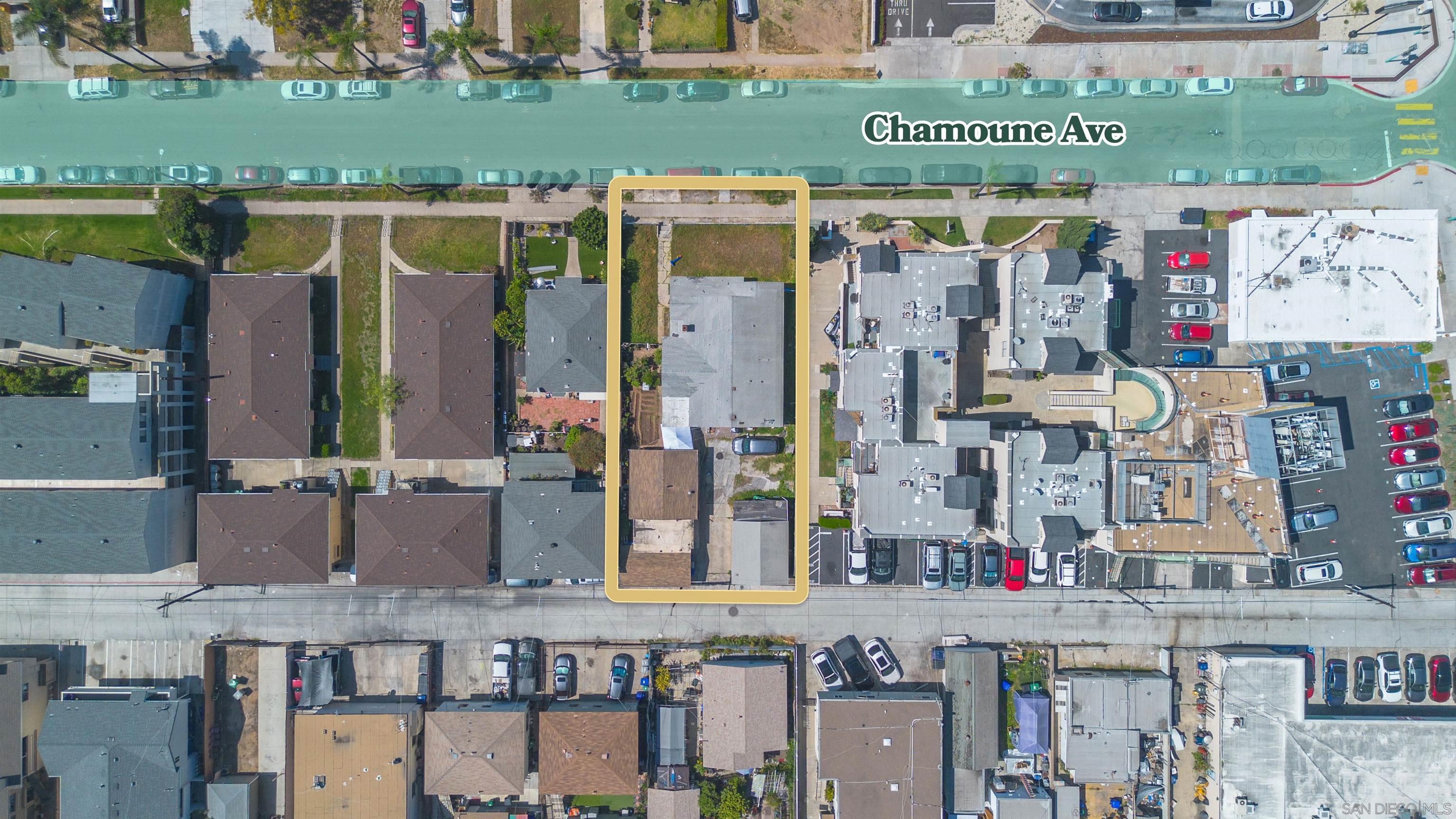 Detail Gallery Image 7 of 7 For 4263  Chamoune, San Diego,  CA 92115 - – Beds | – Baths