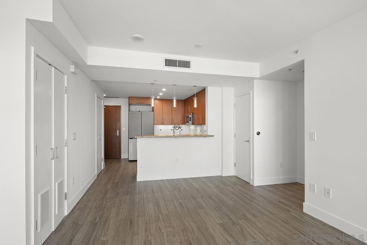 Detail Gallery Image 12 of 49 For 325  7th Avenue  #1002,  San Diego,  CA 92101 - 2 Beds | 2 Baths