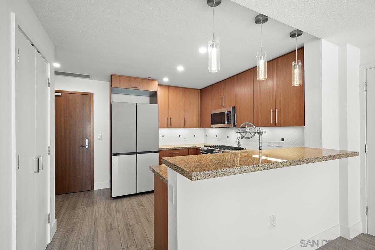 Detail Gallery Image 13 of 49 For 325  7th Avenue  #1002,  San Diego,  CA 92101 - 2 Beds | 2 Baths