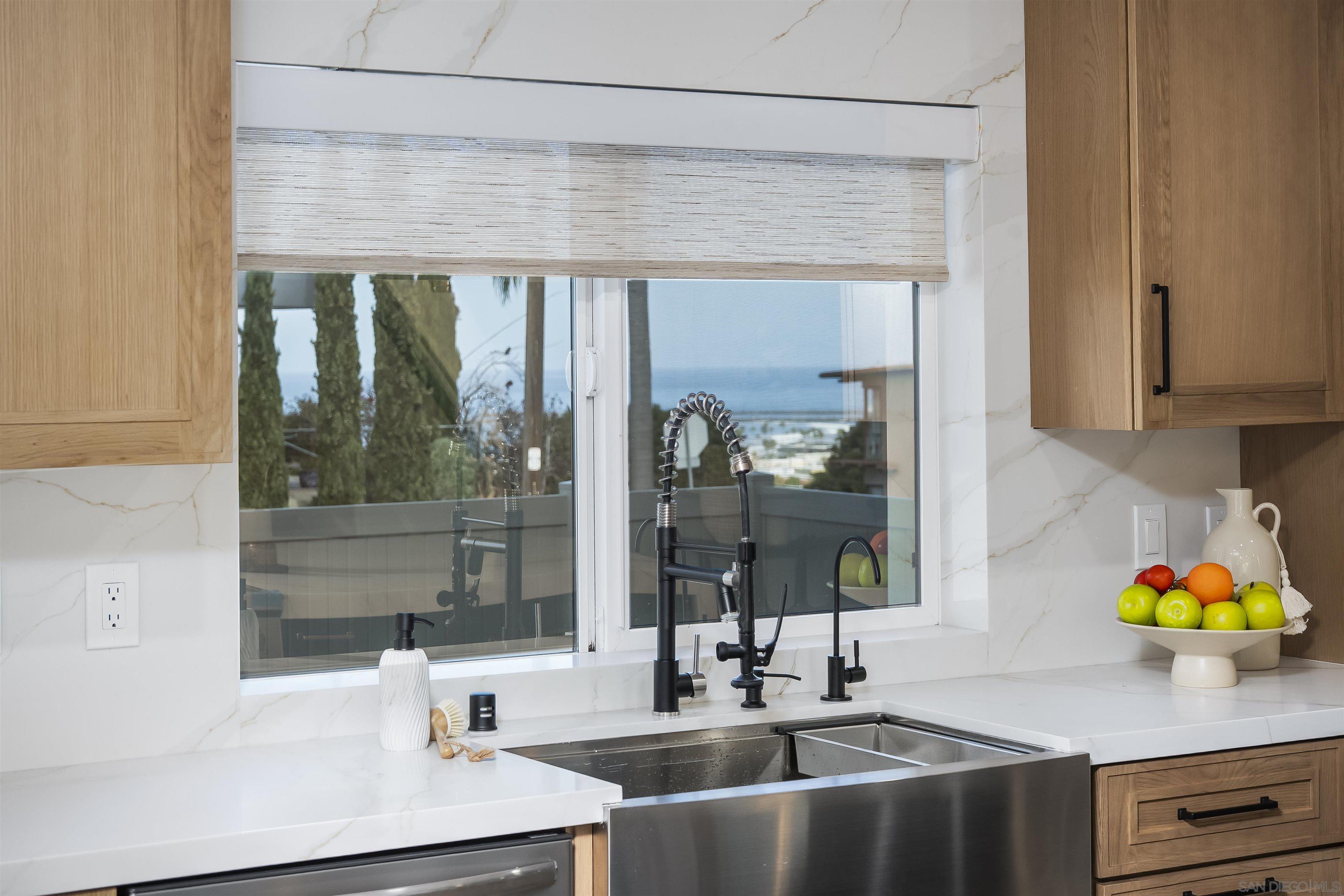 Detail Gallery Image 24 of 75 For 4593  Coronado Ave, San Diego,  CA 92107 - 4 Beds | 3 Baths