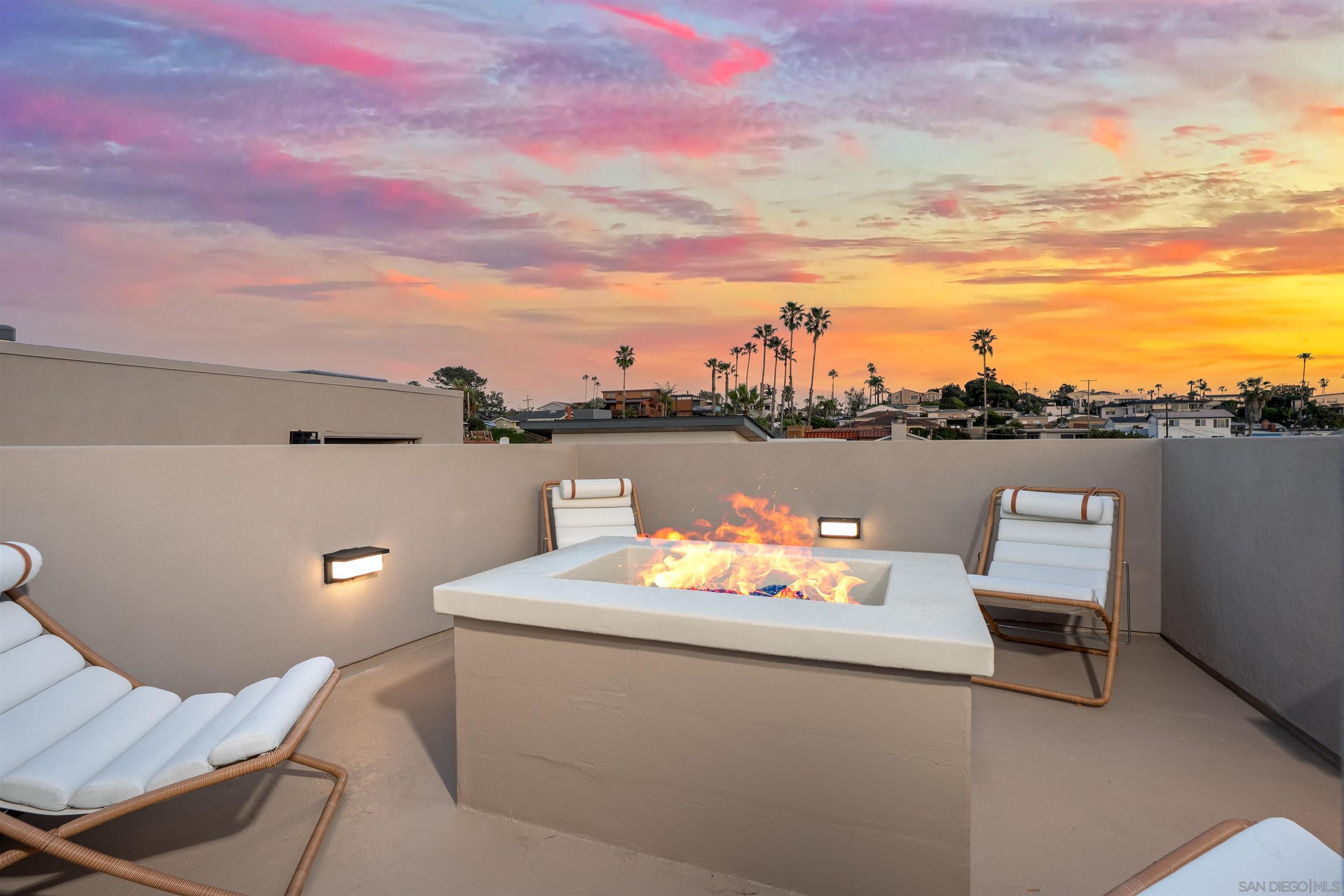 Detail Gallery Image 39 of 75 For 4593  Coronado Ave, San Diego,  CA 92107 - 4 Beds | 3 Baths