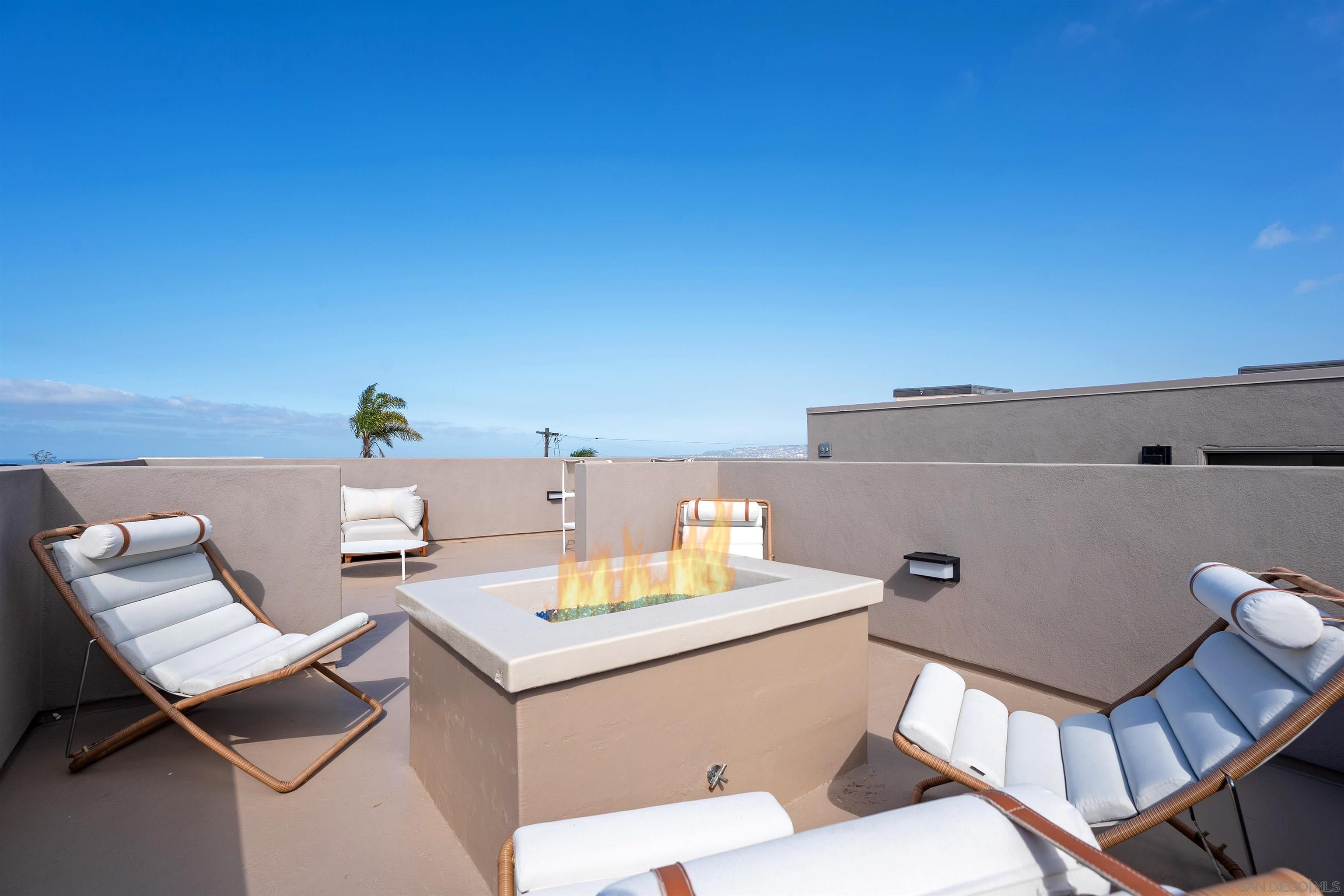 Detail Gallery Image 54 of 75 For 4593  Coronado Ave, San Diego,  CA 92107 - 4 Beds | 3 Baths