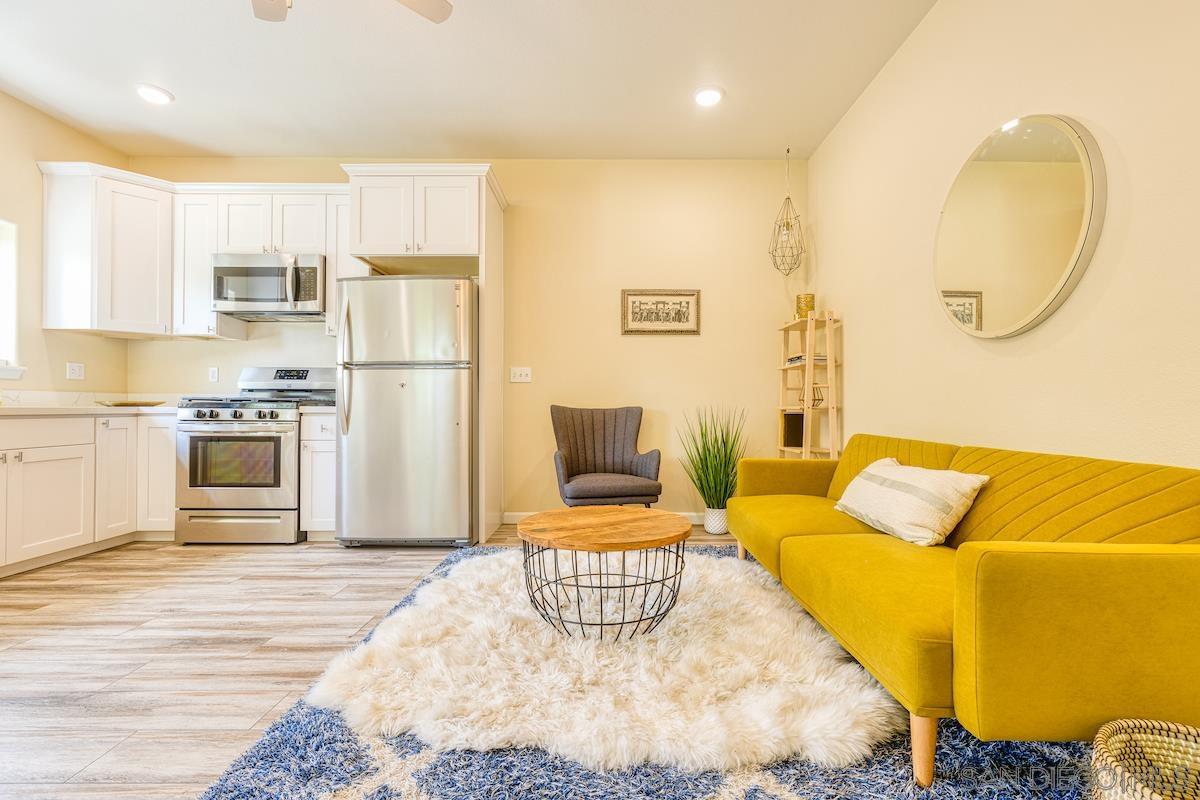 Detail Gallery Image 11 of 35 For 718  Walnut Ave, Ukiah,  CA 95482 - 5 Beds | 3/1 Baths