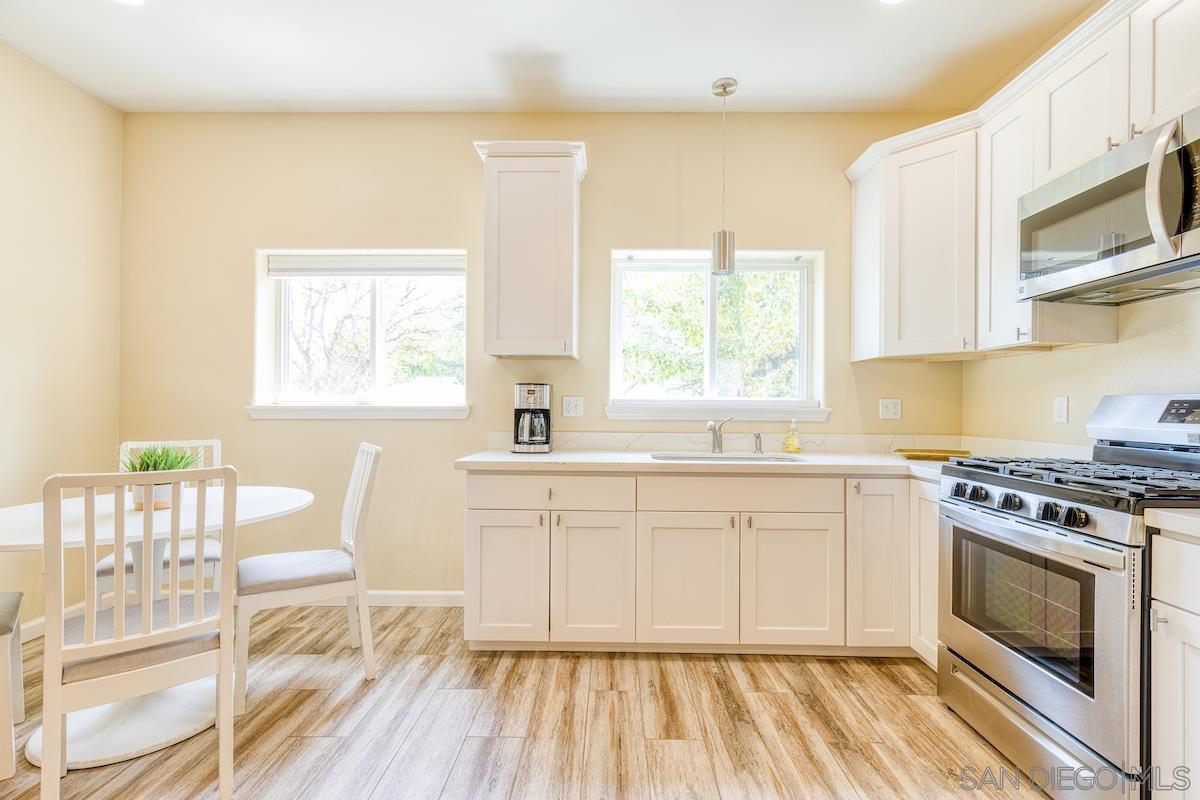 Detail Gallery Image 12 of 35 For 718  Walnut Ave, Ukiah,  CA 95482 - 5 Beds | 3/1 Baths