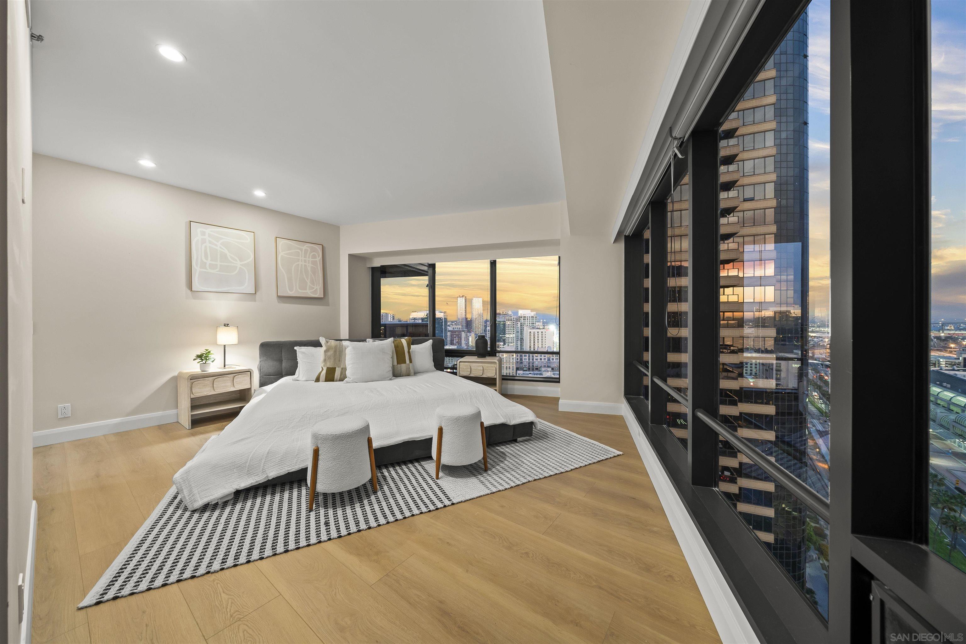 Detail Gallery Image 18 of 45 For 100  Harbor Dr  #2405,  San Diego,  CA 92101 - 2 Beds | 2 Baths