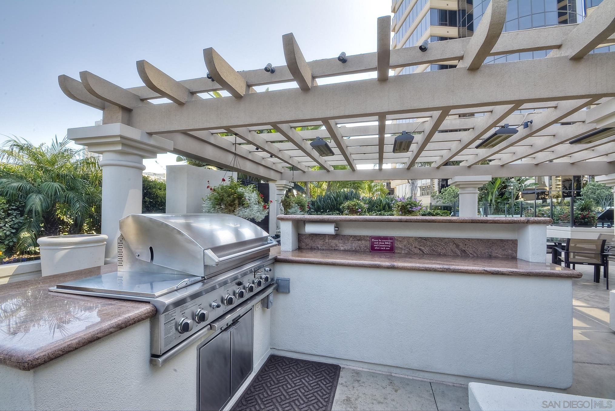 Detail Gallery Image 38 of 45 For 100  Harbor Dr  #2405,  San Diego,  CA 92101 - 2 Beds | 2 Baths