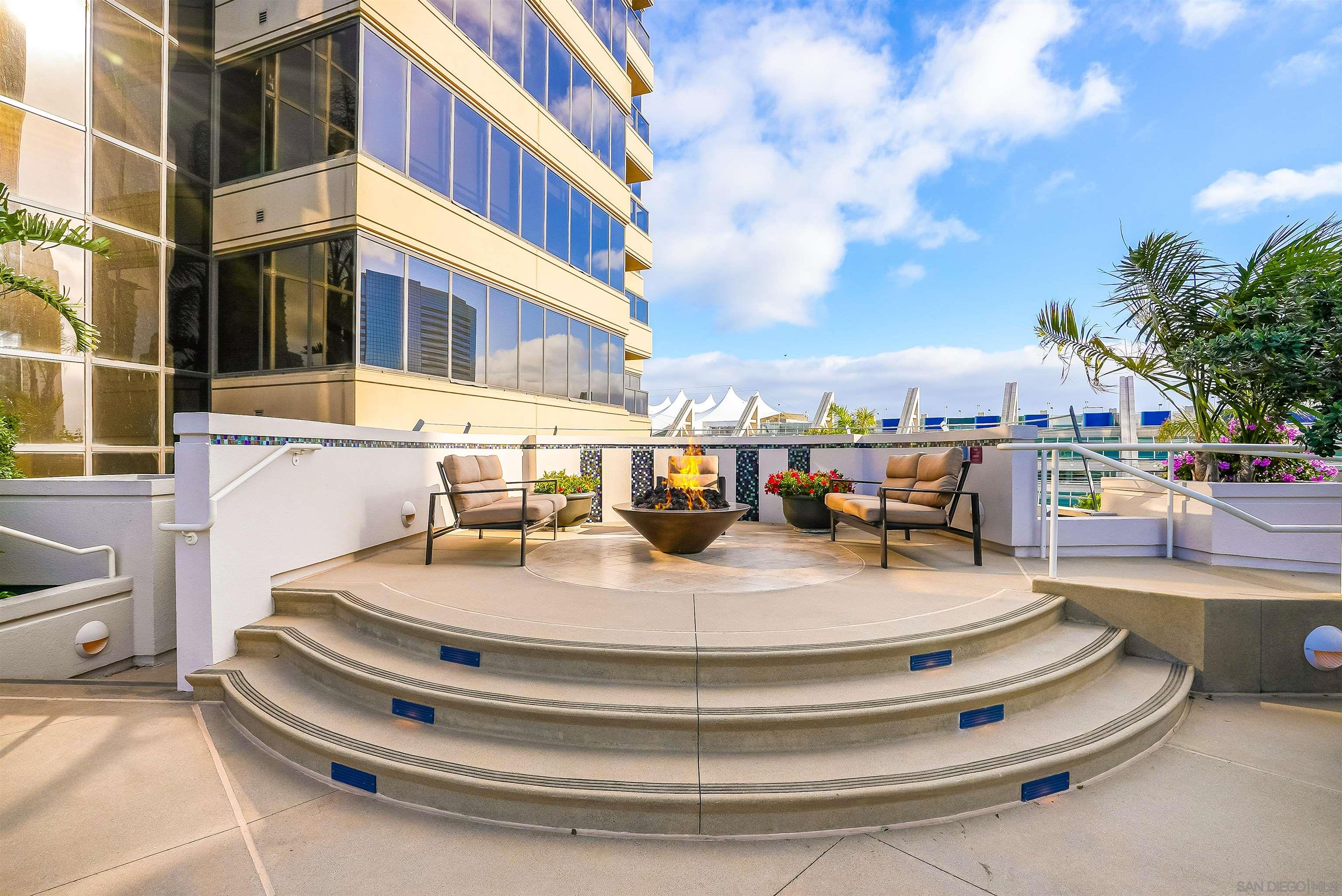 Detail Gallery Image 40 of 45 For 100  Harbor Dr  #2405,  San Diego,  CA 92101 - 2 Beds | 2 Baths