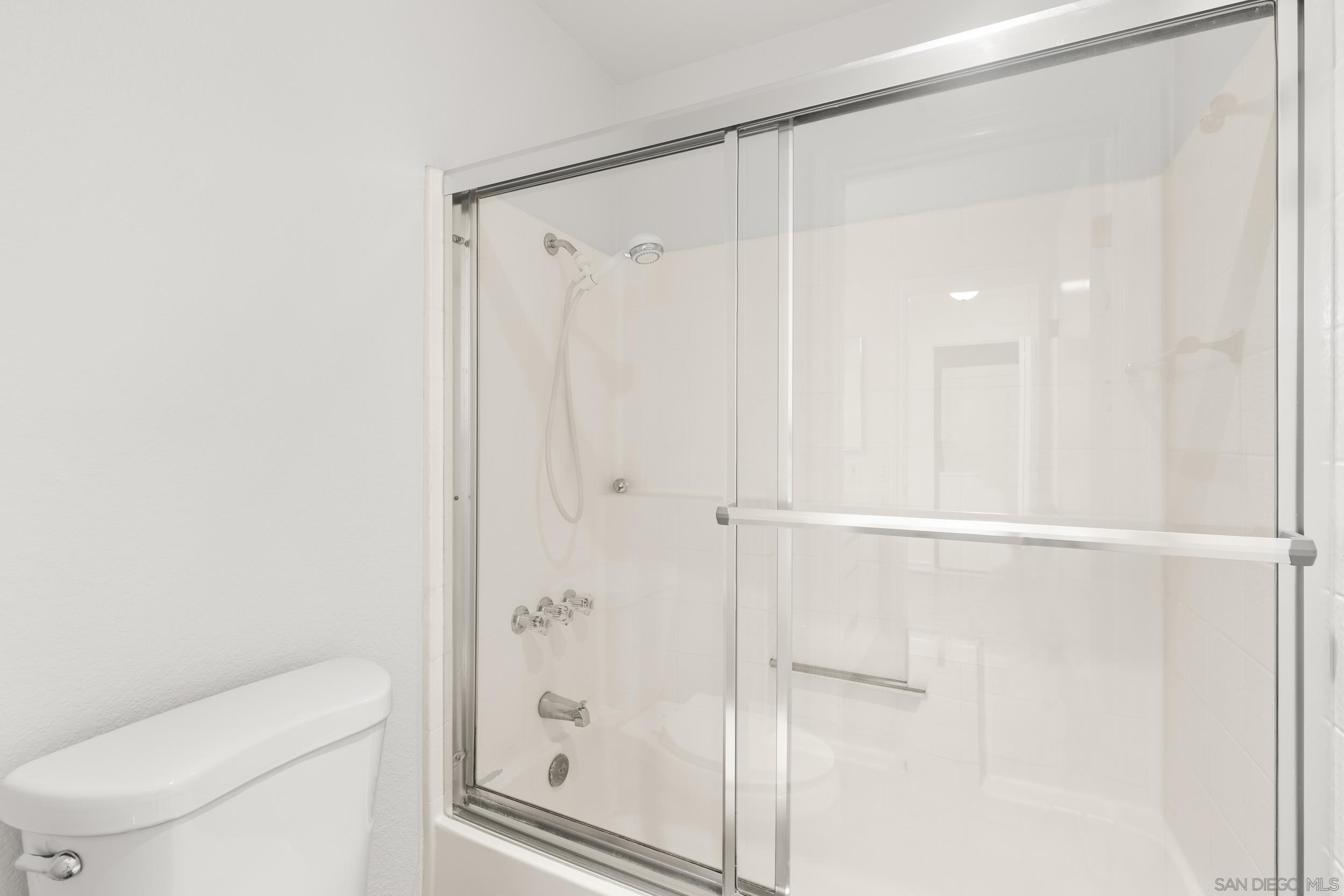 Detail Gallery Image 17 of 27 For 12010  Calle De Montana  #301,  El Cajon,  CA 92019 - 2 Beds | 1 Baths