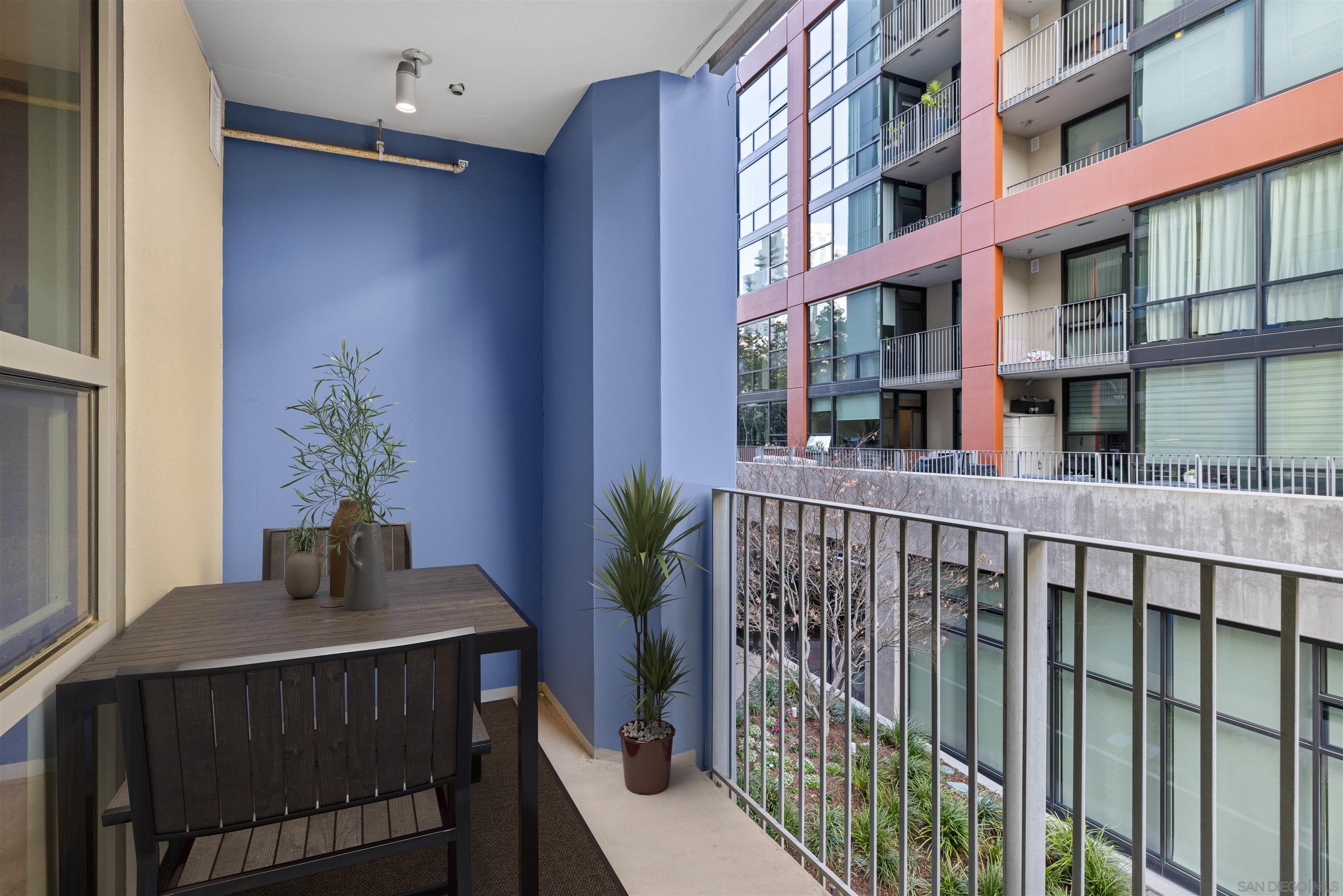 Detail Gallery Image 8 of 31 For 321  10th Ave  #207,  San Diego,  CA 92101 - 1 Beds | 1/1 Baths