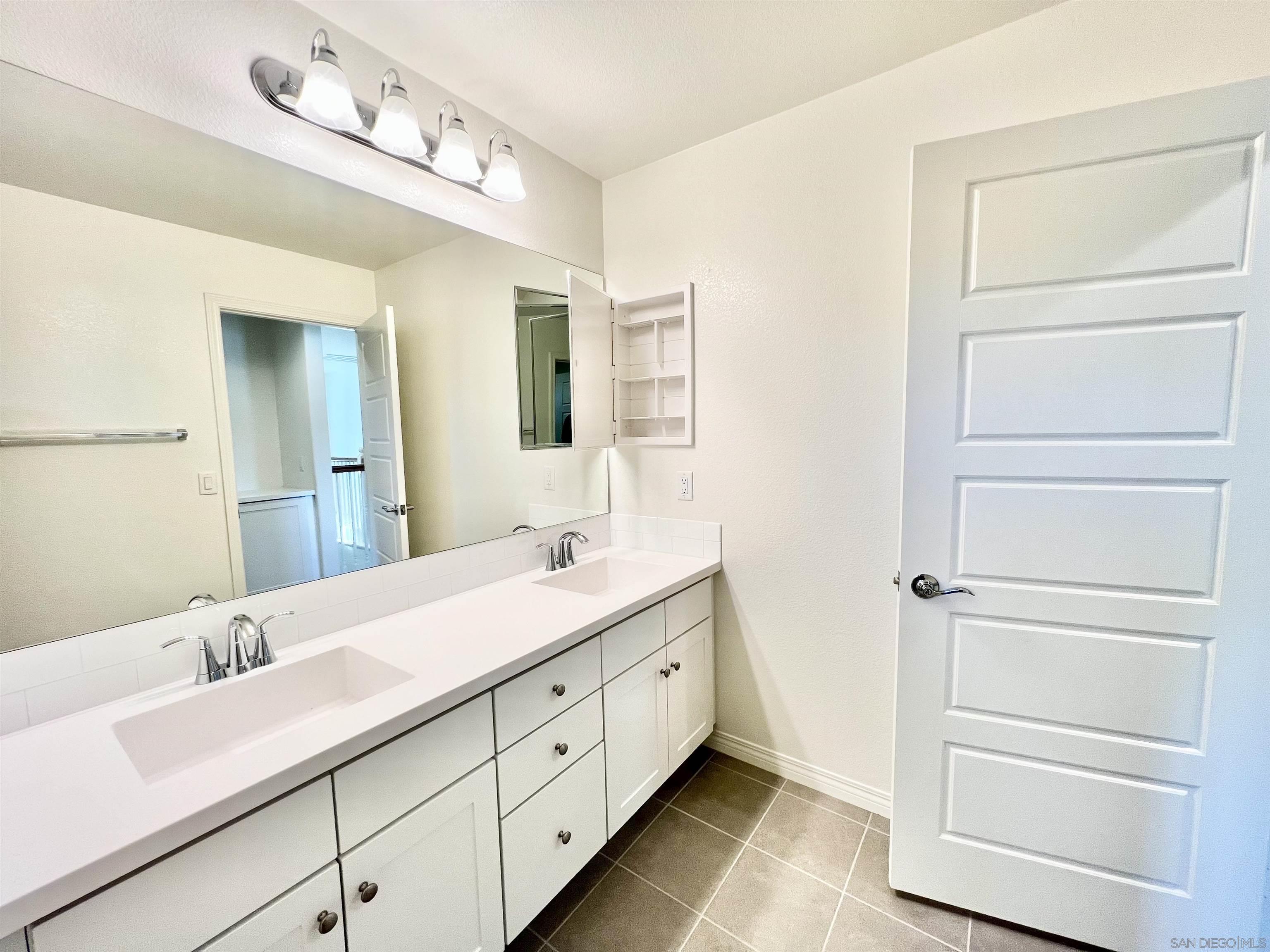 Detail Gallery Image 17 of 25 For 7260  Wembley, San Diego,  CA 92120 - 3 Beds | 2/1 Baths