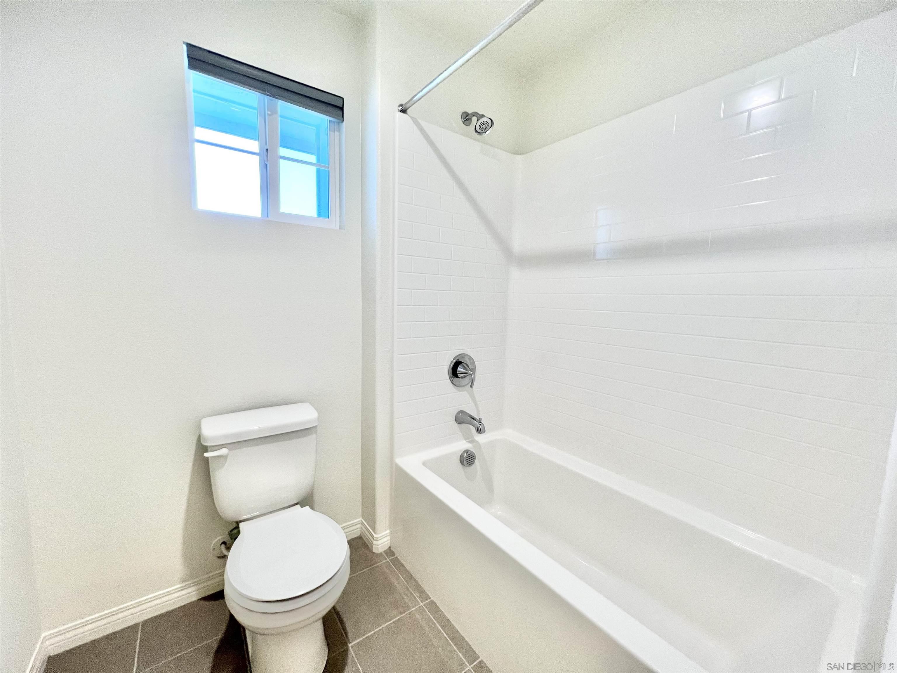 Detail Gallery Image 18 of 25 For 7260  Wembley, San Diego,  CA 92120 - 3 Beds | 2/1 Baths