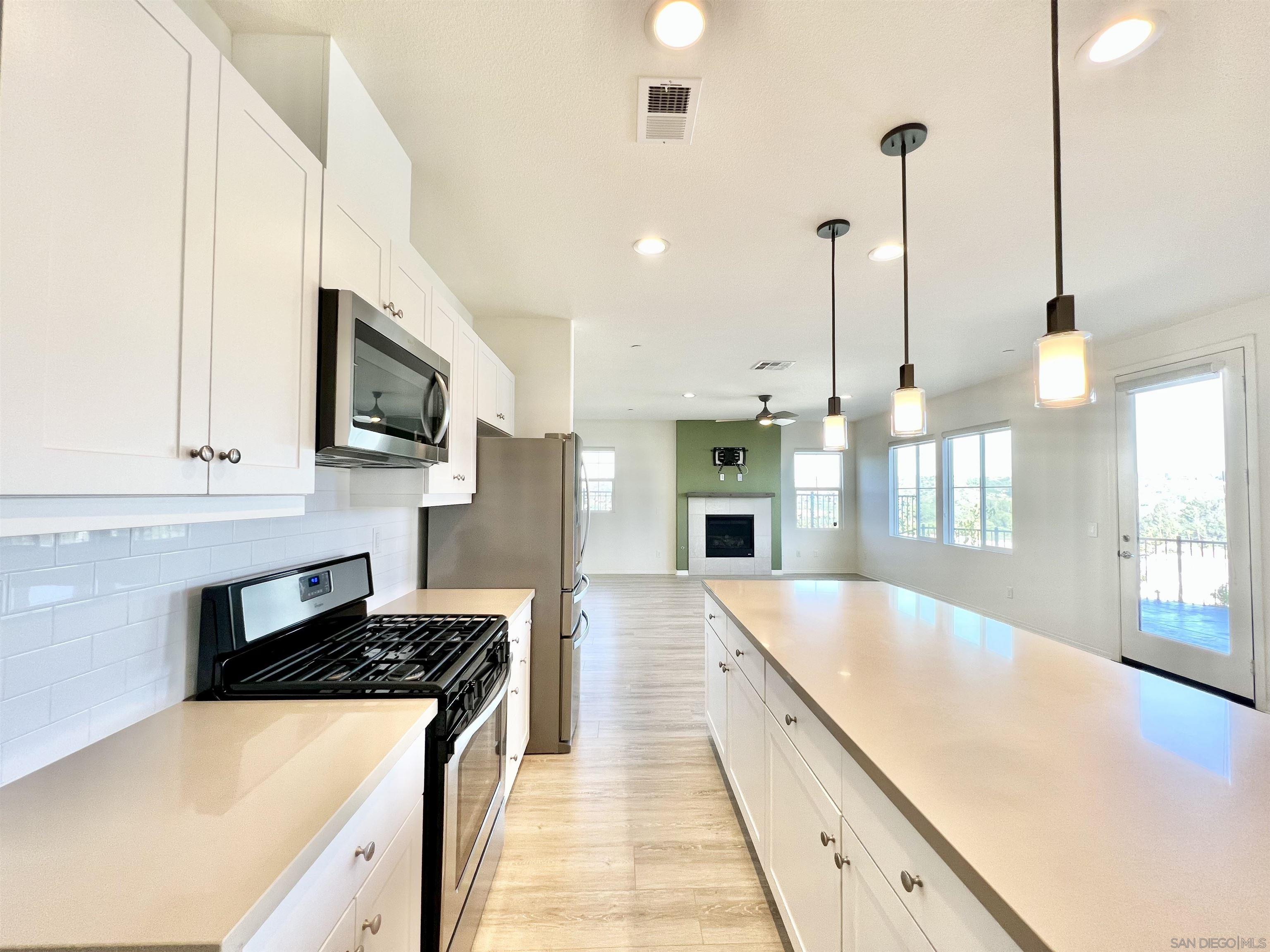 Detail Gallery Image 4 of 25 For 7260  Wembley, San Diego,  CA 92120 - 3 Beds | 2/1 Baths