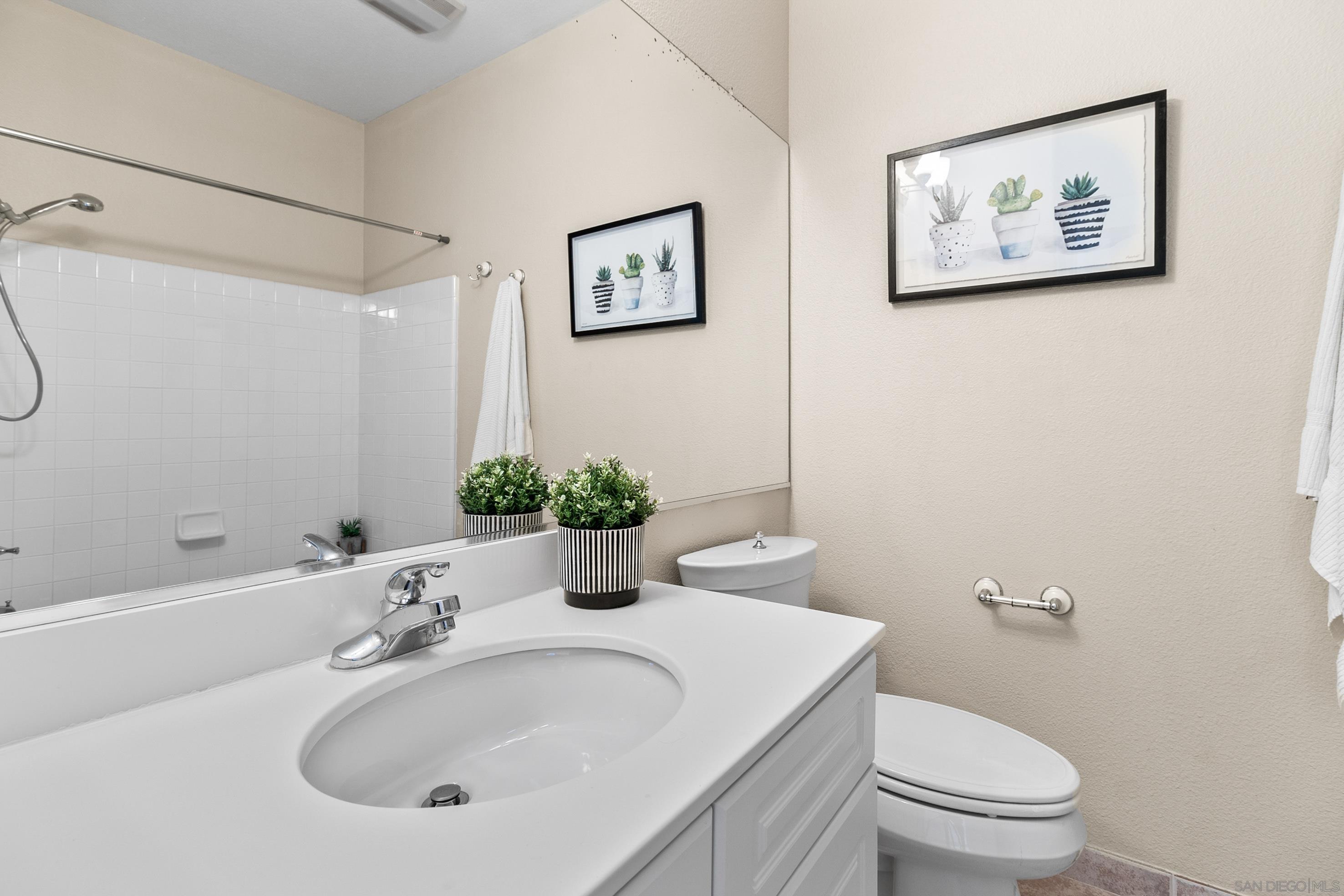 Detail Gallery Image 9 of 17 For 10766  Sabre Hill  258, San Diego,  CA 92128 - 2 Beds | 2 Baths