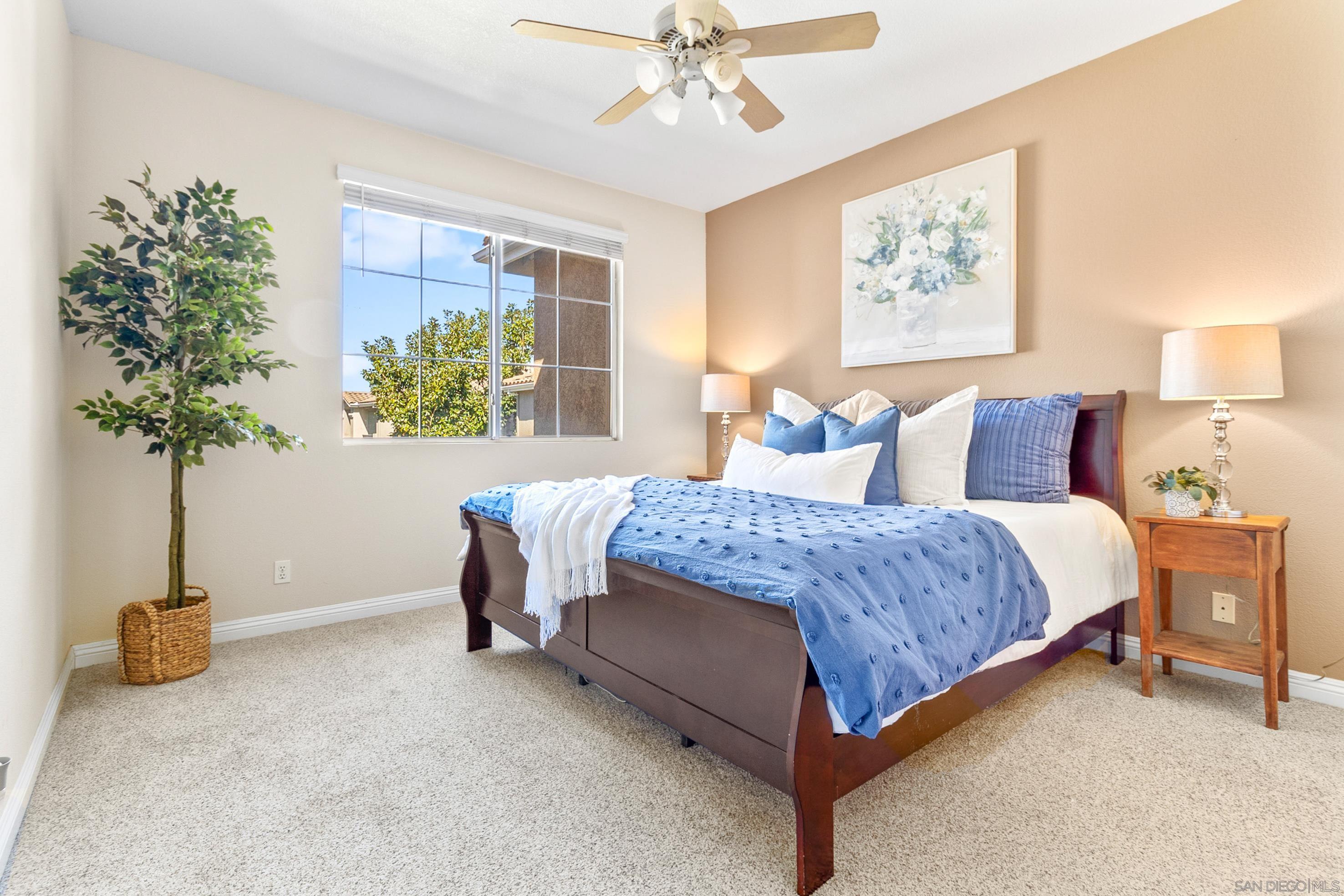 Detail Gallery Image 10 of 17 For 10766  Sabre Hill  258, San Diego,  CA 92128 - 2 Beds | 2 Baths