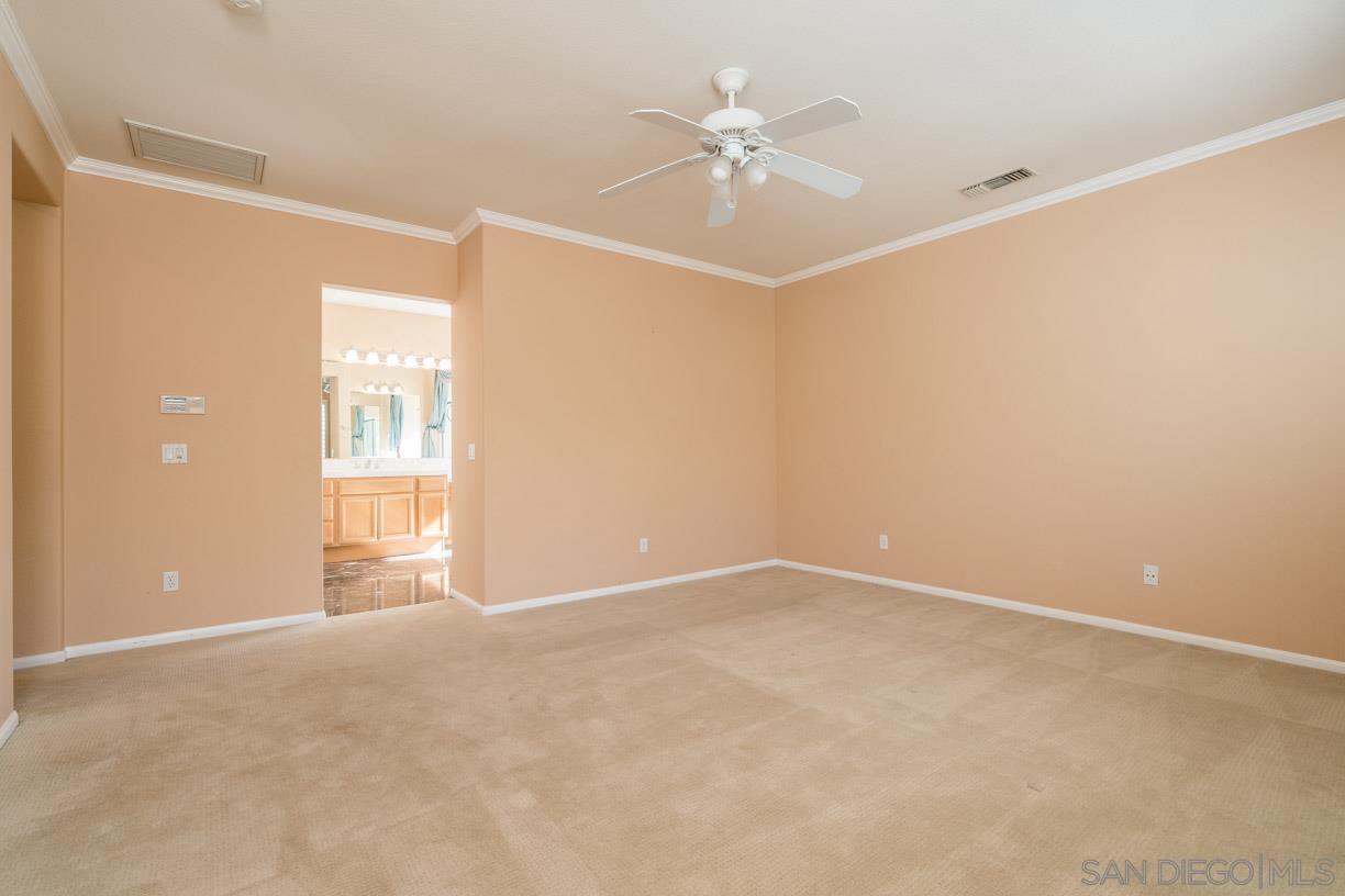 Detail Gallery Image 19 of 32 For 3964  Corte Mar De Hierba, San Diego,  CA 92130 - 5 Beds | 3/1 Baths