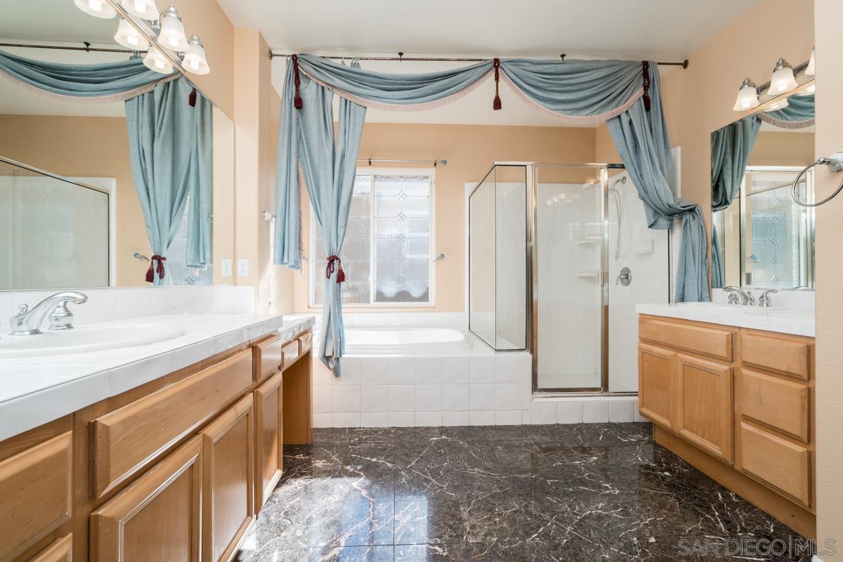 Detail Gallery Image 20 of 32 For 3964  Corte Mar De Hierba, San Diego,  CA 92130 - 5 Beds | 3/1 Baths