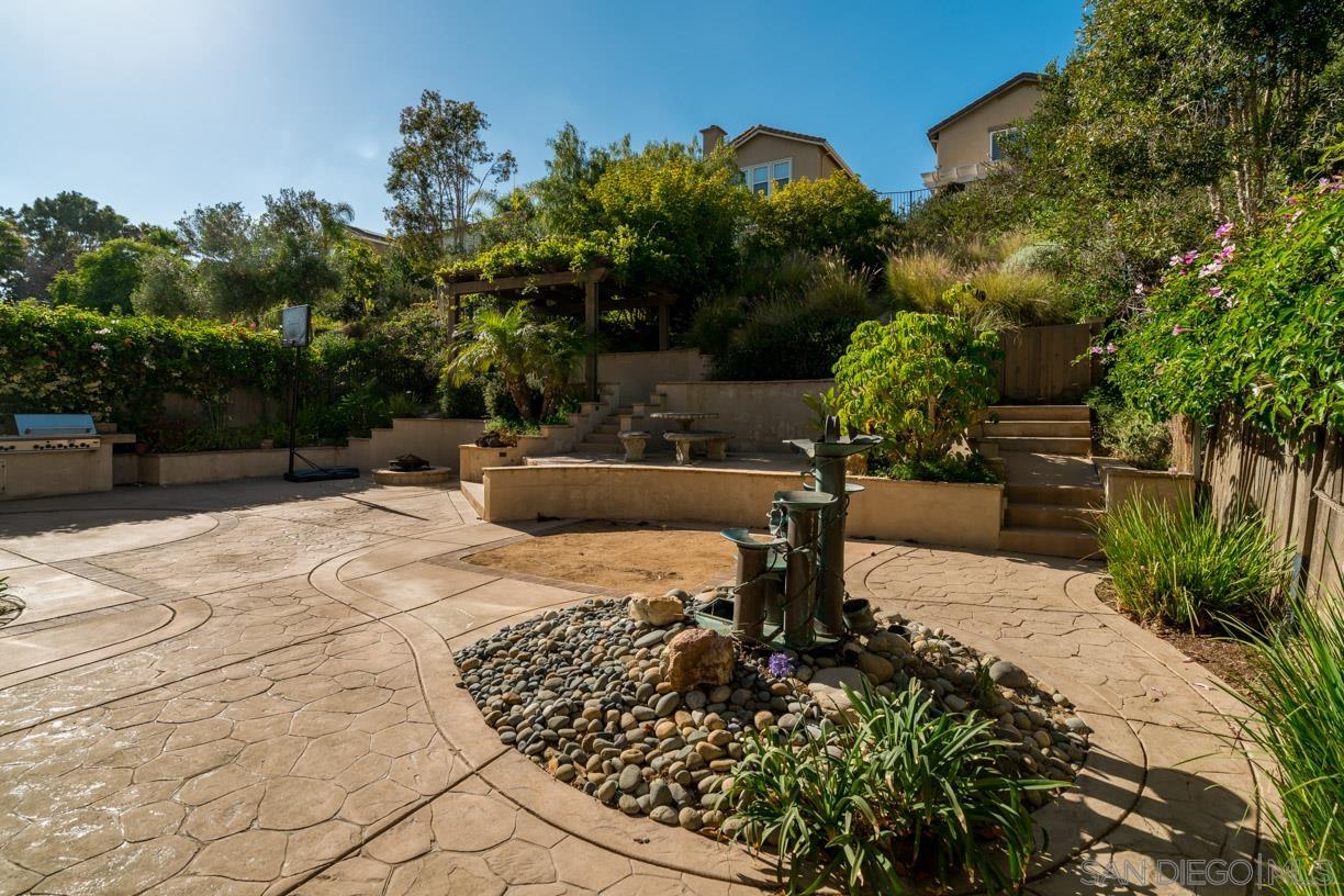 Detail Gallery Image 27 of 32 For 3964  Corte Mar De Hierba, San Diego,  CA 92130 - 5 Beds | 3/1 Baths