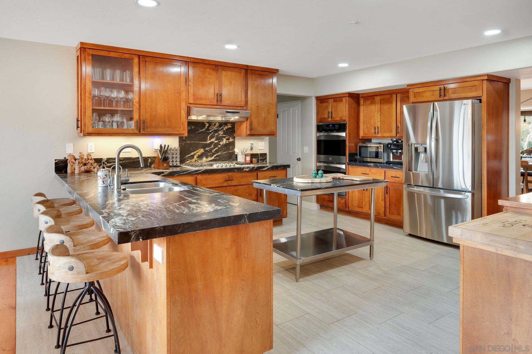 Detail Gallery Image 14 of 71 For 17287  Oak Hollow Road, Ramona,  CA 92065 - 5 Beds | 3/1 Baths