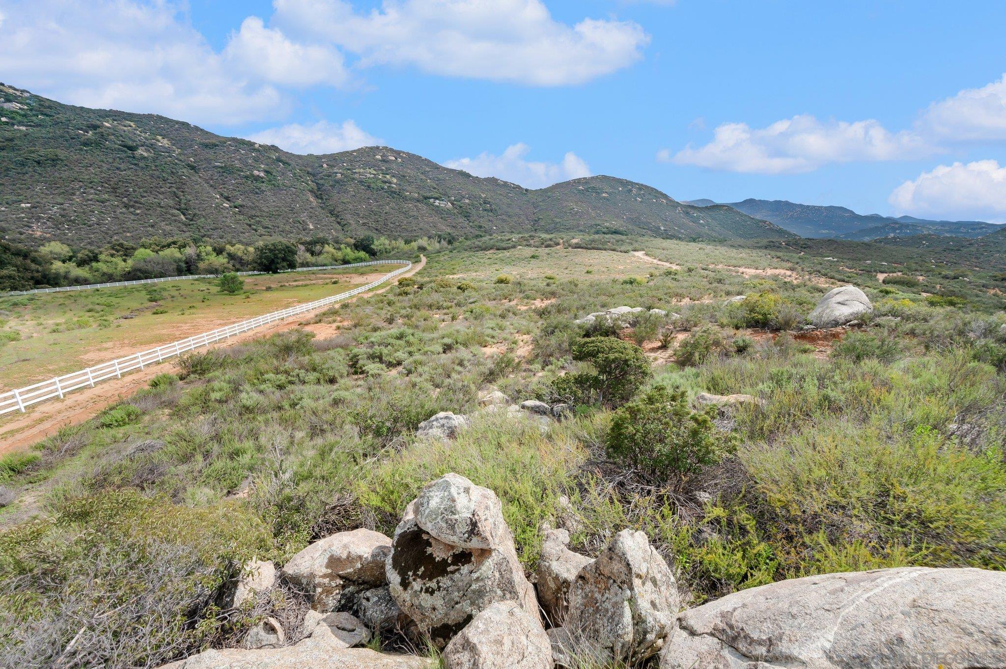 Detail Gallery Image 46 of 71 For 17287  Oak Hollow Road, Ramona,  CA 92065 - 5 Beds | 3/1 Baths