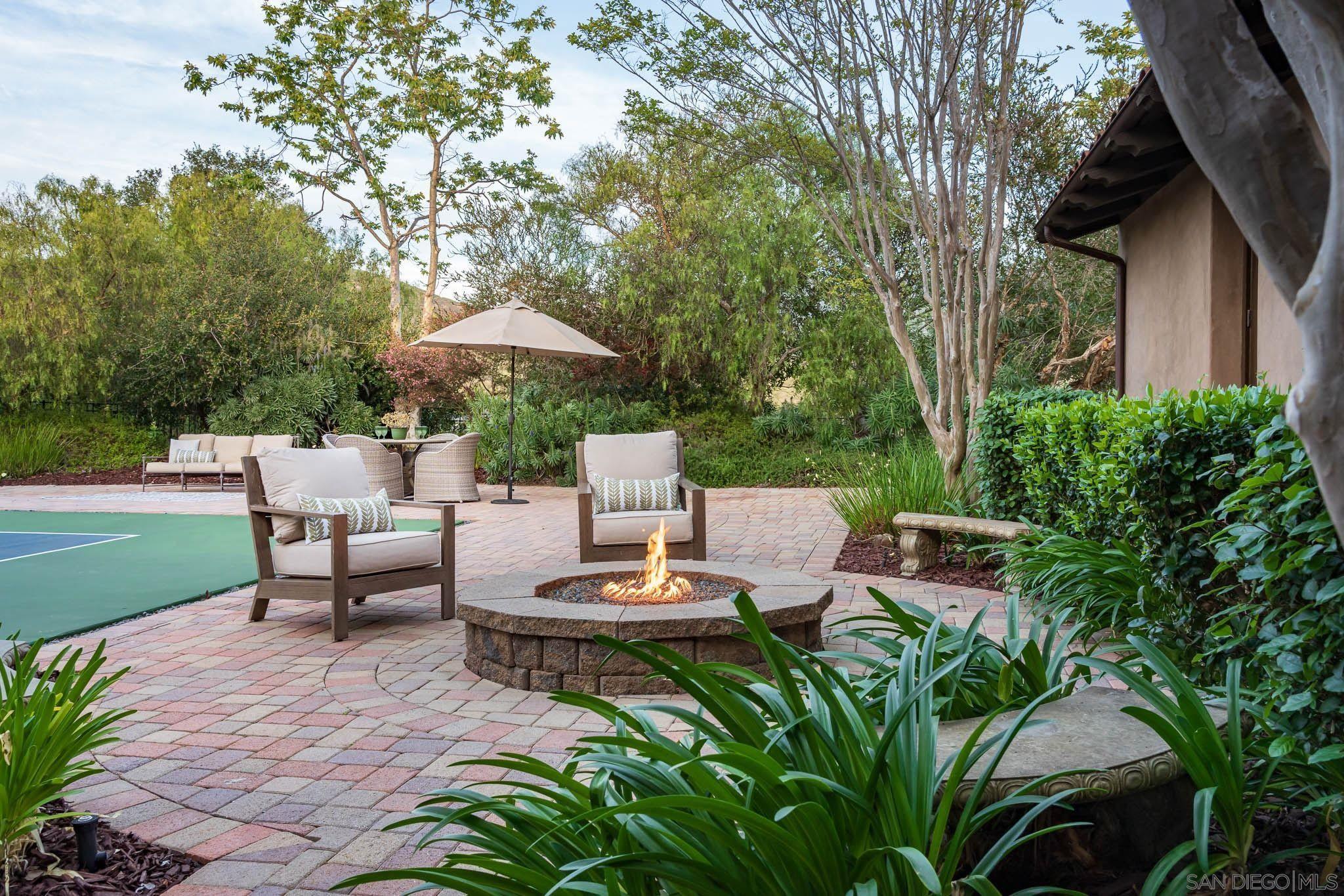 Detail Gallery Image 24 of 27 For 8173  Doug Hill, San Diego,  CA 92127 - 6 Beds | 6/1 Baths