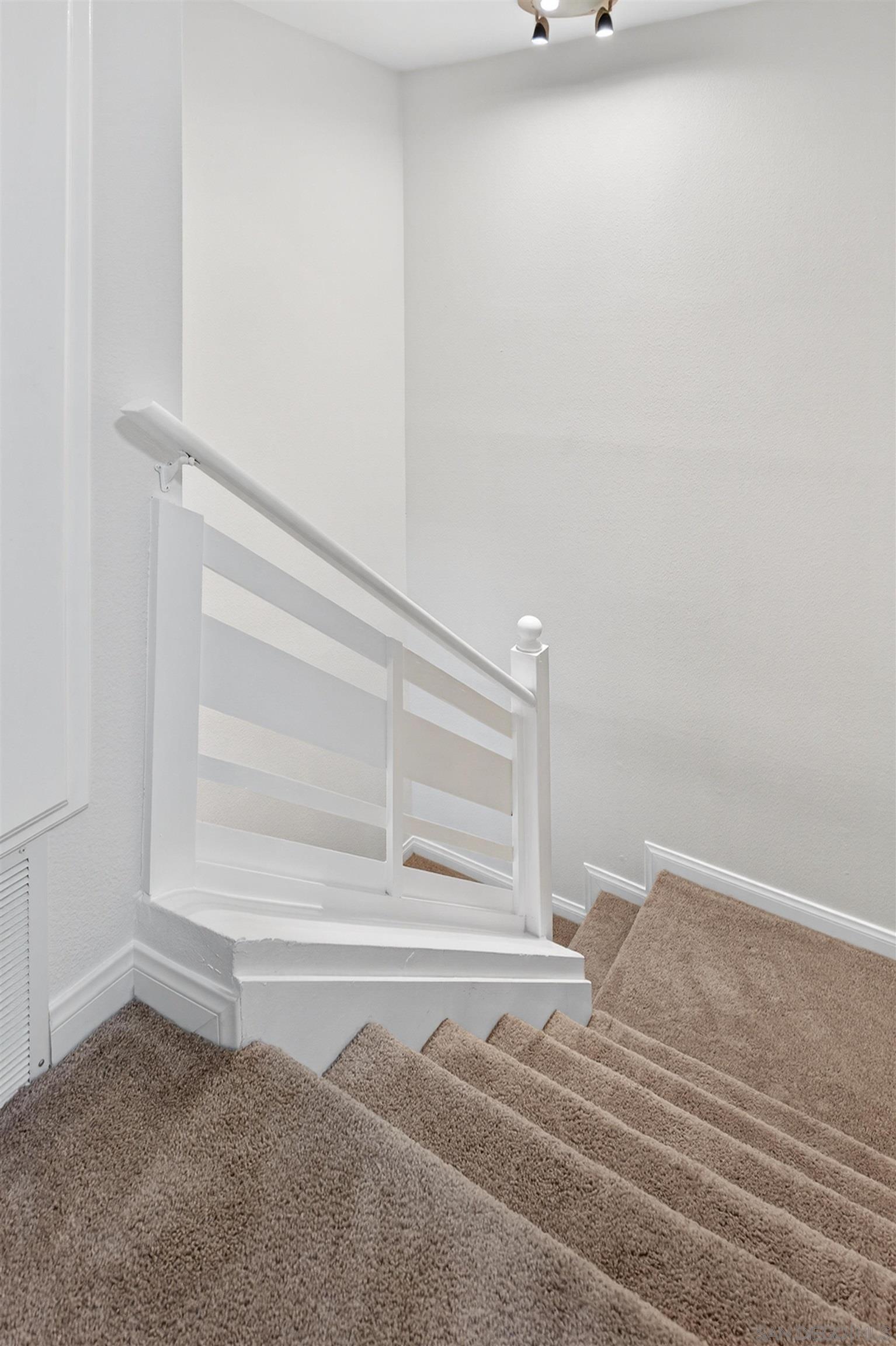 Detail Gallery Image 20 of 49 For 4444  Benfield Ct  #29,  San Diego,  CA 92113 - 3 Beds | 2/1 Baths