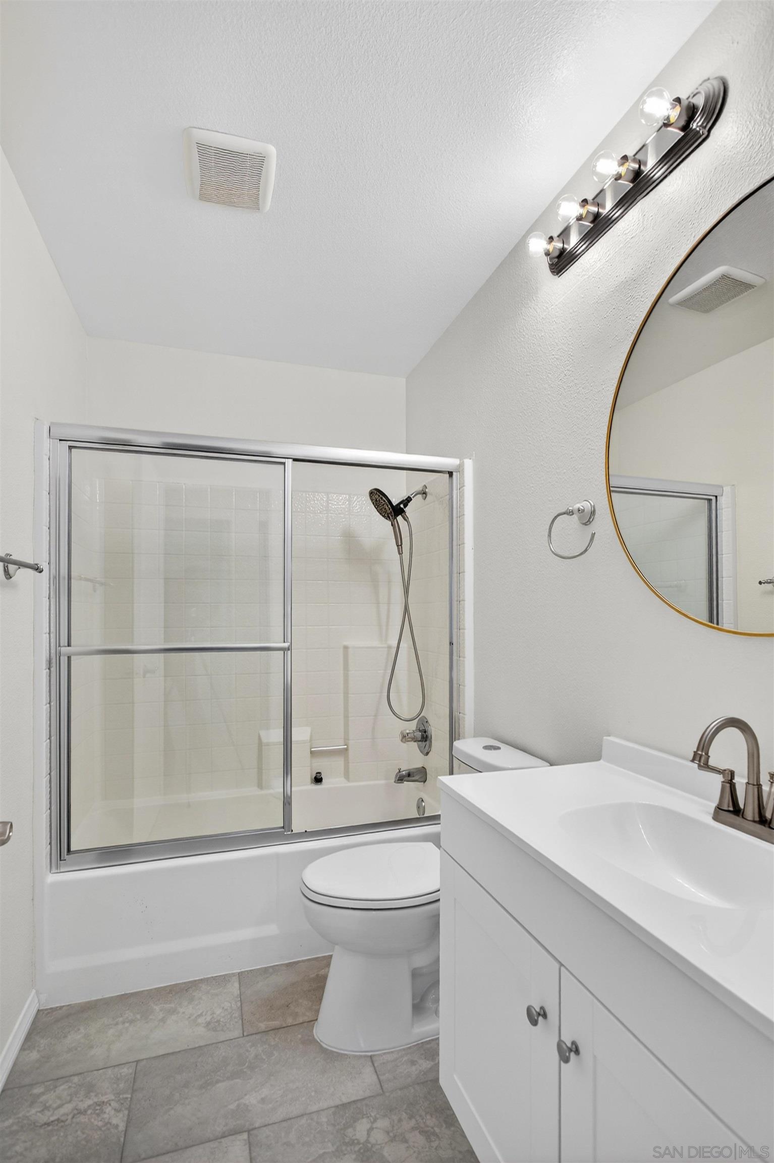 Detail Gallery Image 22 of 49 For 4444  Benfield Ct  #29,  San Diego,  CA 92113 - 3 Beds | 2/1 Baths