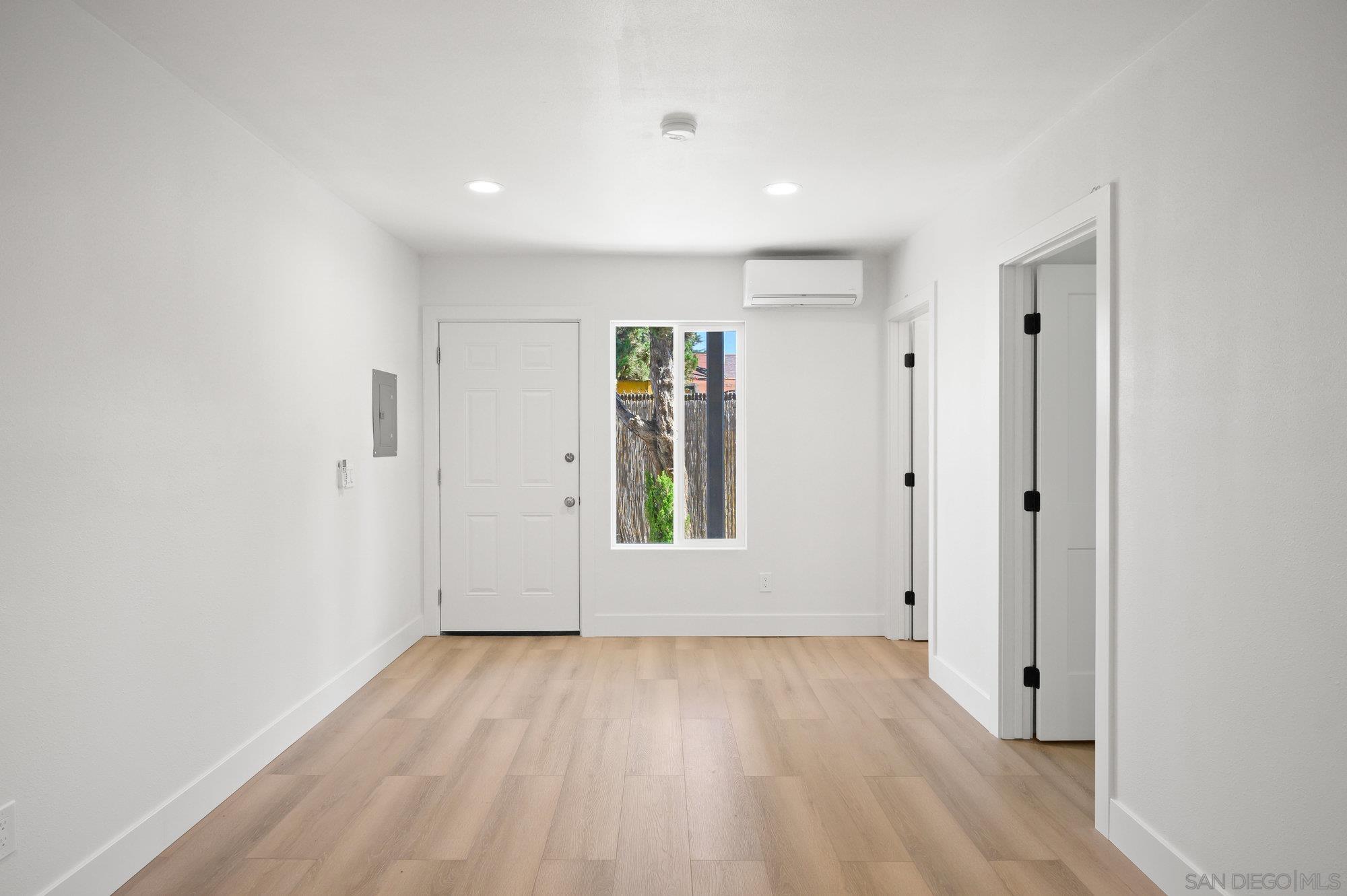 Detail Gallery Image 19 of 23 For 329 N Pico Ave, Fallbrook,  CA 92028 - – Beds | – Baths