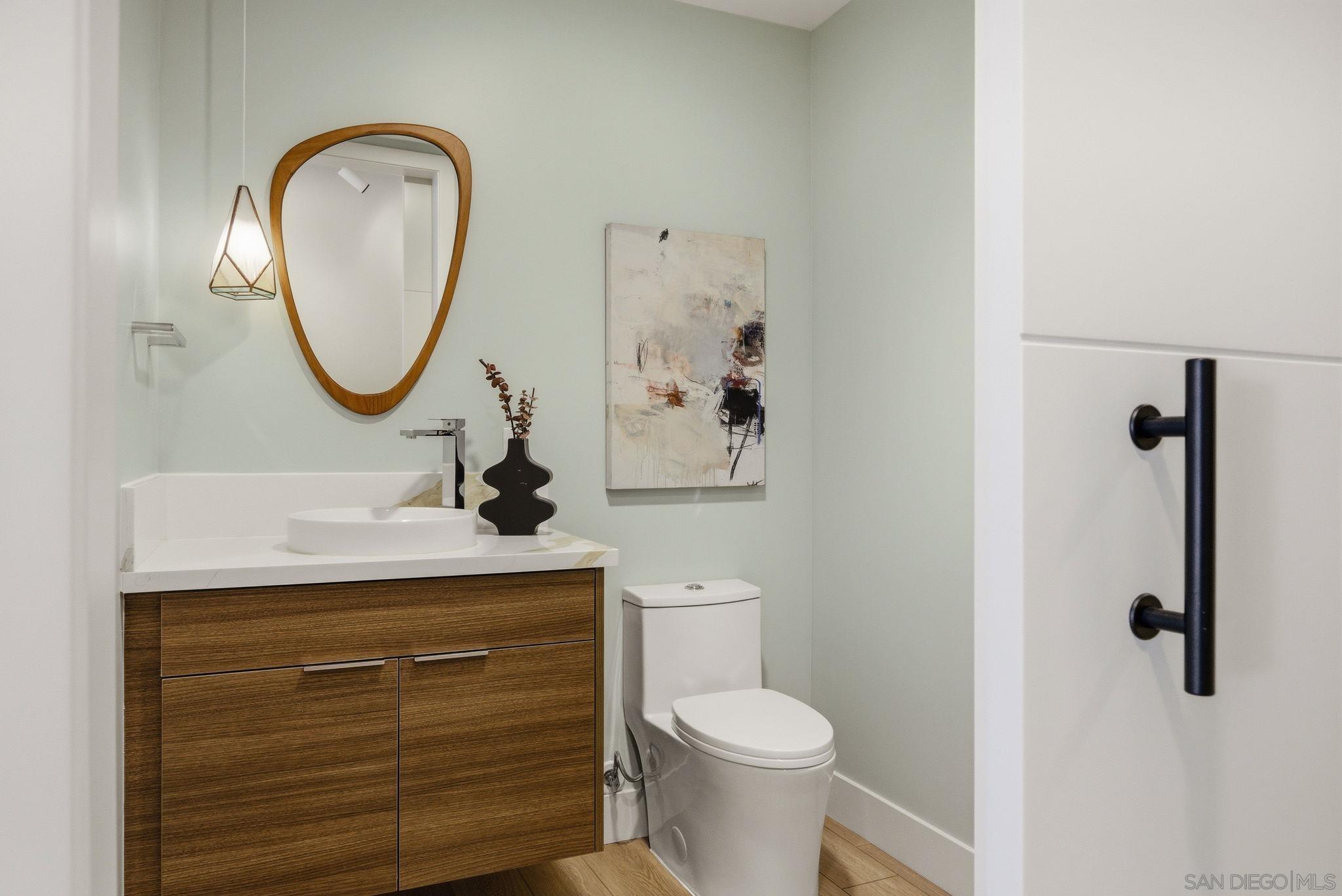 Detail Gallery Image 19 of 44 For 2501  State Street  #205,  Carlsbad,  CA 92008 - 2 Beds | 2/1 Baths