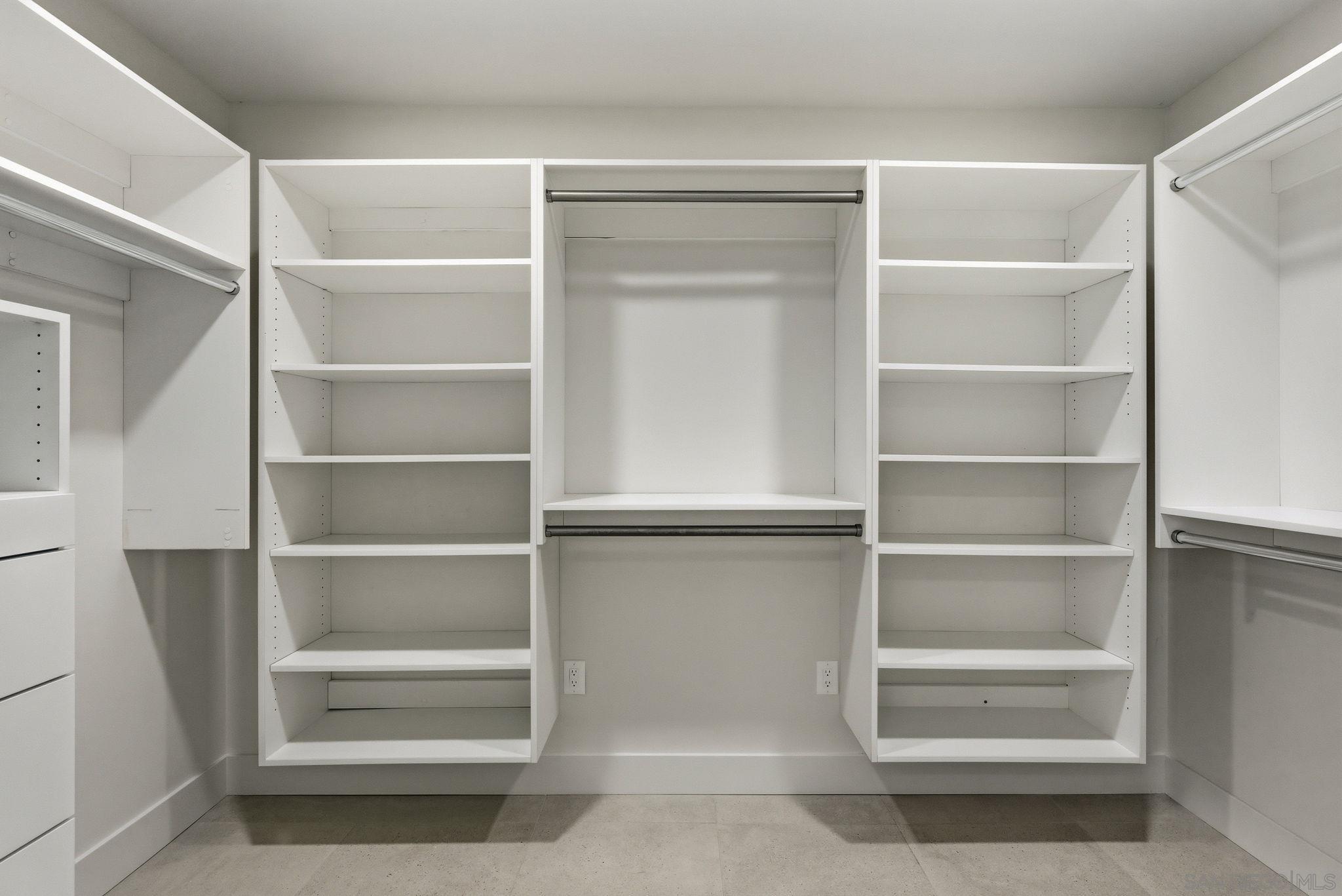 Detail Gallery Image 25 of 44 For 2501  State Street  #205,  Carlsbad,  CA 92008 - 2 Beds | 2/1 Baths