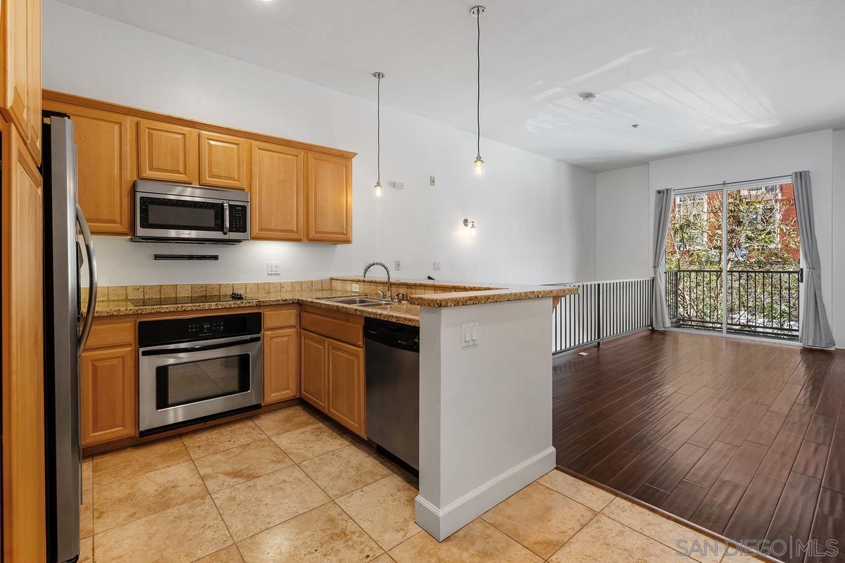 Detail Gallery Image 18 of 28 For 1918  Columbia  1, San Diego,  CA 92101 - 1 Beds | 1 Baths