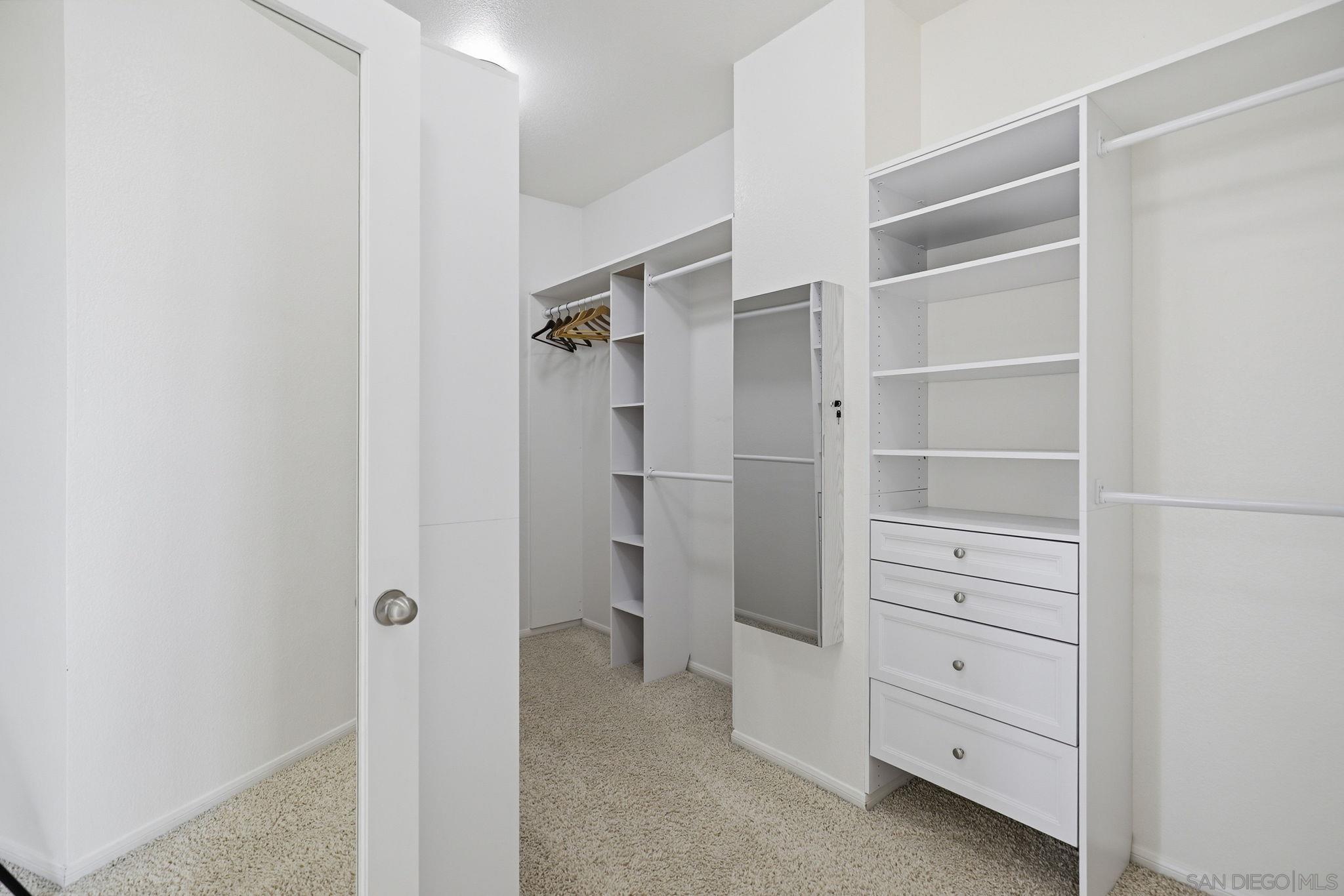 Detail Gallery Image 11 of 40 For 2661  Shadowbrook, San Marcos,  CA 92078 - 6 Beds | 4/1 Baths