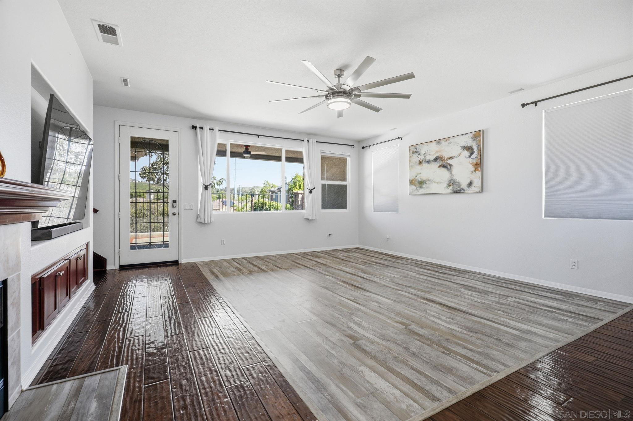 Detail Gallery Image 14 of 40 For 2661  Shadowbrook, San Marcos,  CA 92078 - 6 Beds | 4/1 Baths