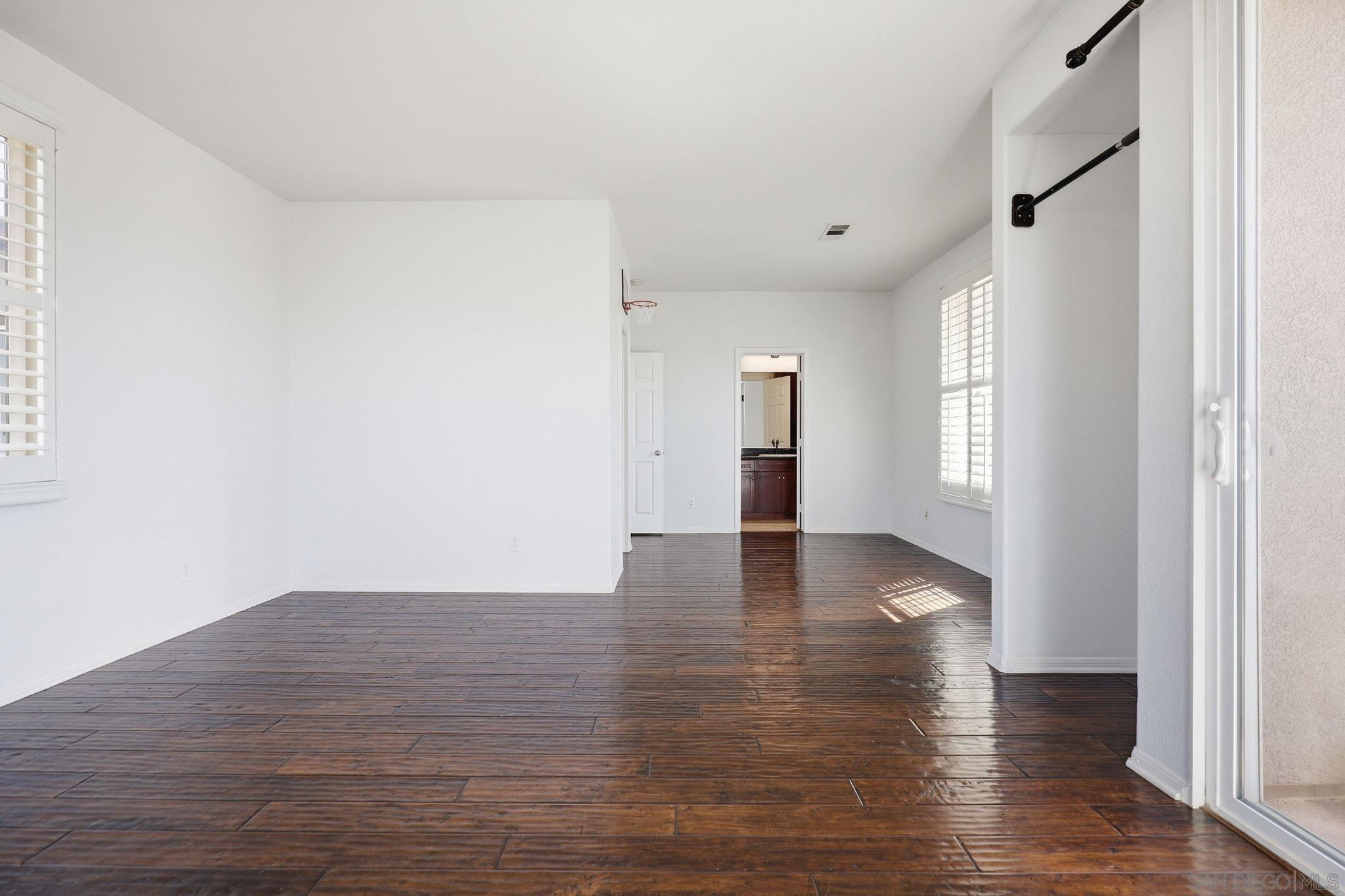 Detail Gallery Image 16 of 40 For 2661  Shadowbrook, San Marcos,  CA 92078 - 6 Beds | 4/1 Baths