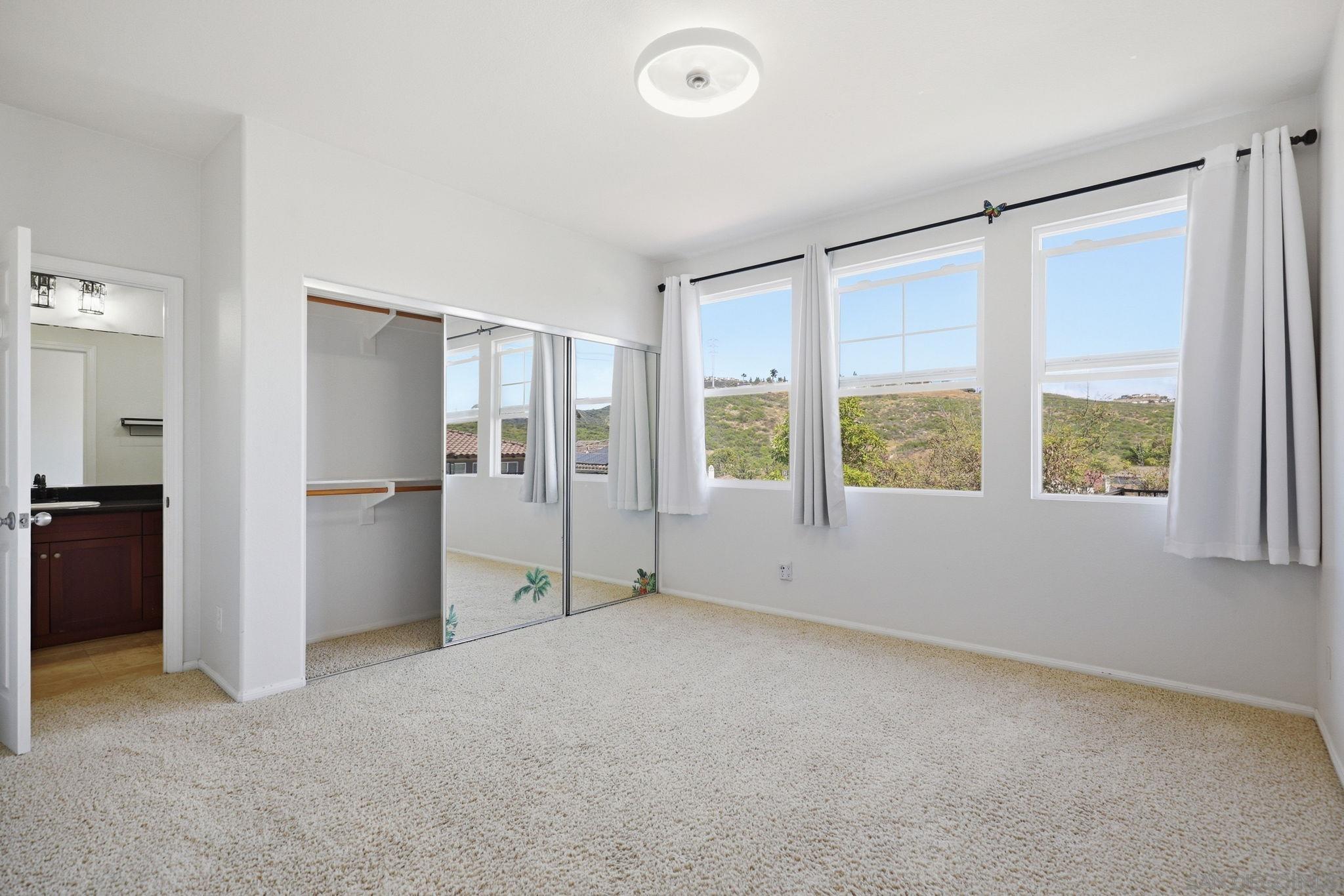 Detail Gallery Image 18 of 40 For 2661  Shadowbrook, San Marcos,  CA 92078 - 6 Beds | 4/1 Baths