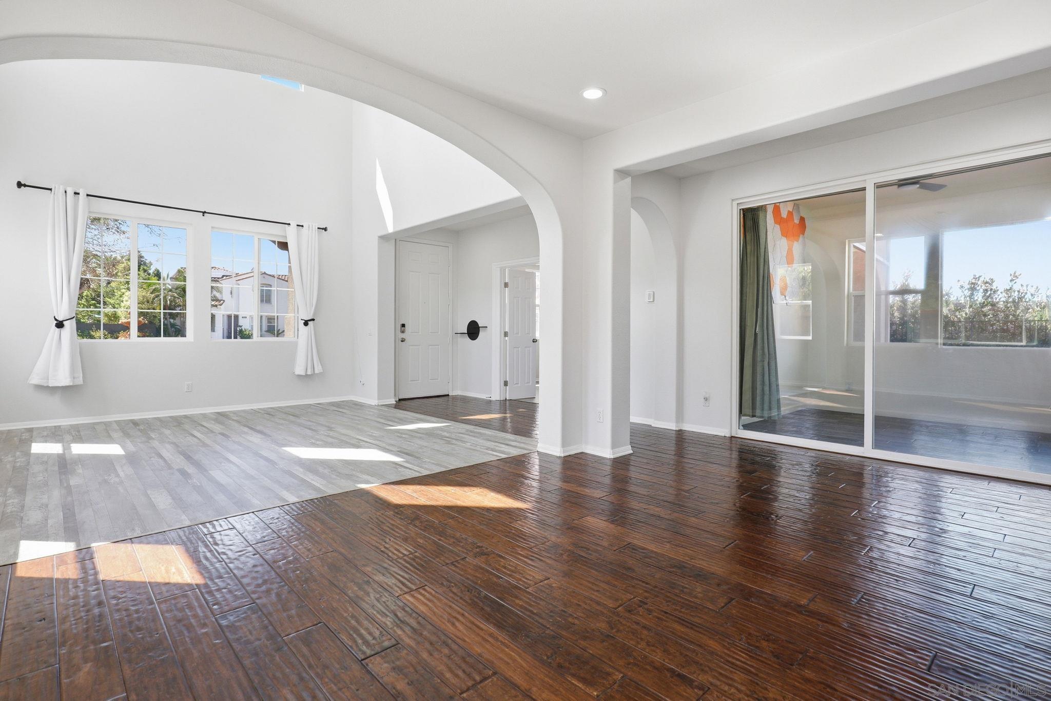 Detail Gallery Image 24 of 40 For 2661  Shadowbrook, San Marcos,  CA 92078 - 6 Beds | 4/1 Baths