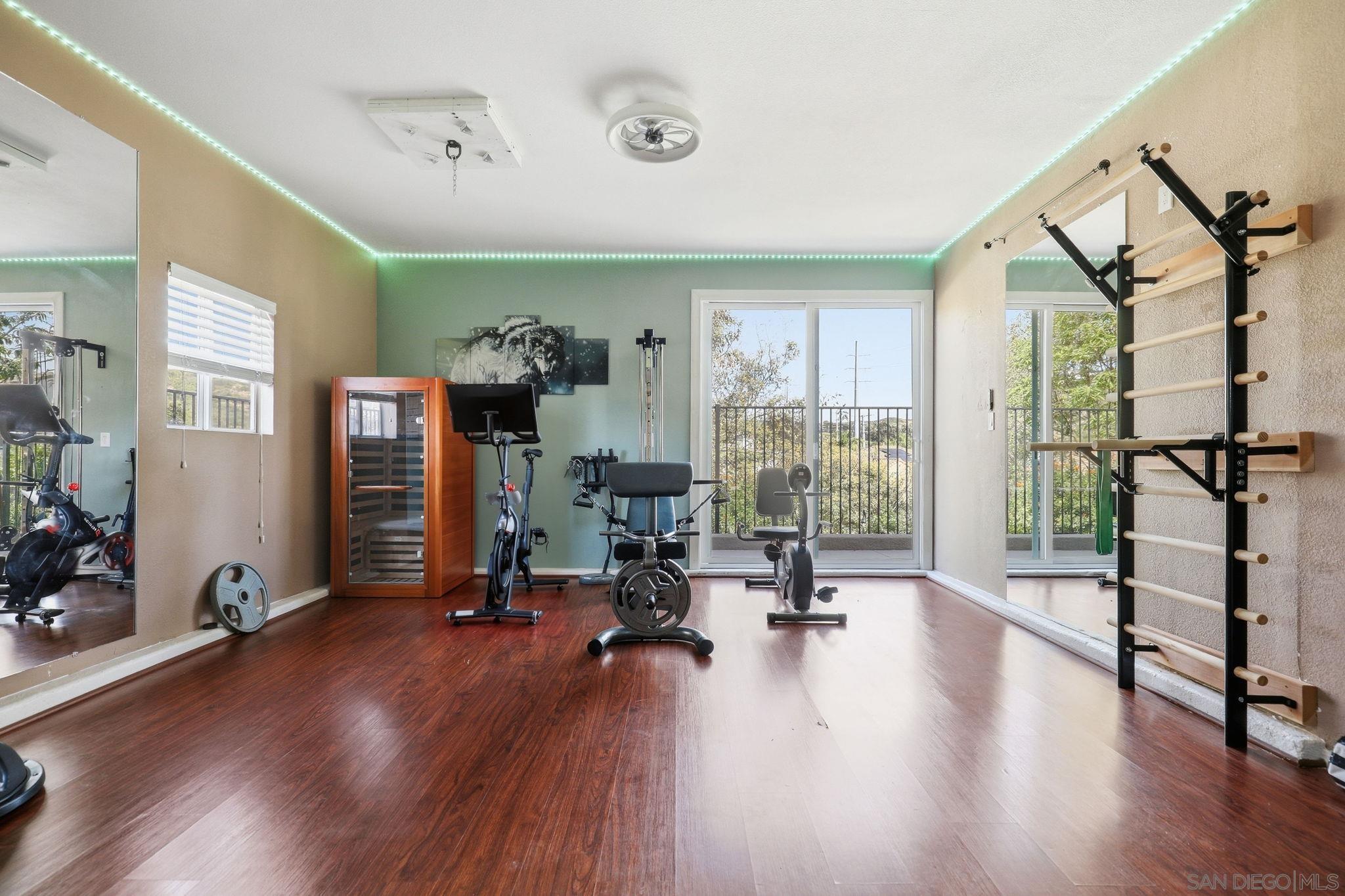 Detail Gallery Image 30 of 40 For 2661  Shadowbrook, San Marcos,  CA 92078 - 6 Beds | 4/1 Baths