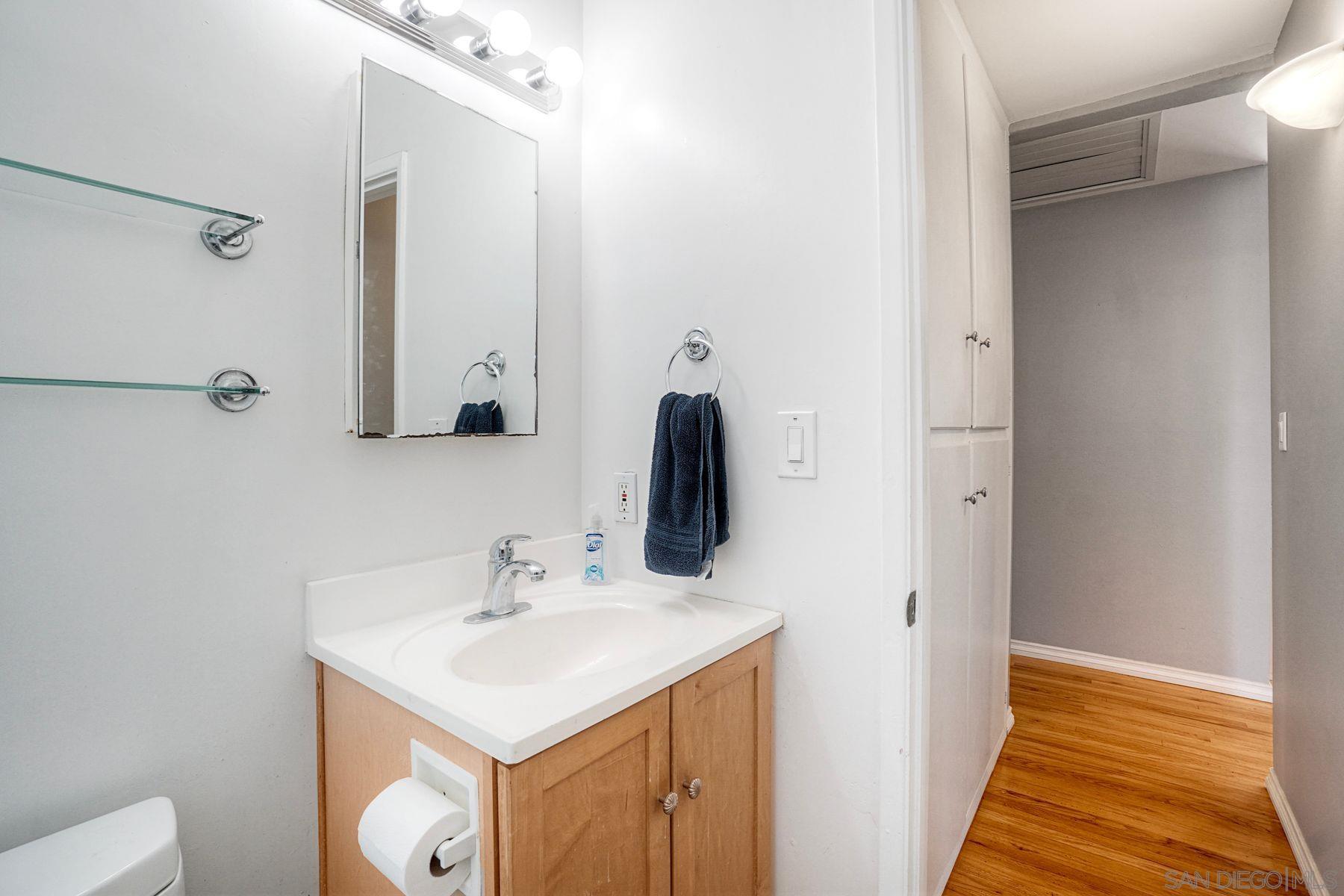 Detail Gallery Image 21 of 34 For 8884  Haveteur, San Diego,  CA 92123 - 3 Beds | 2 Baths