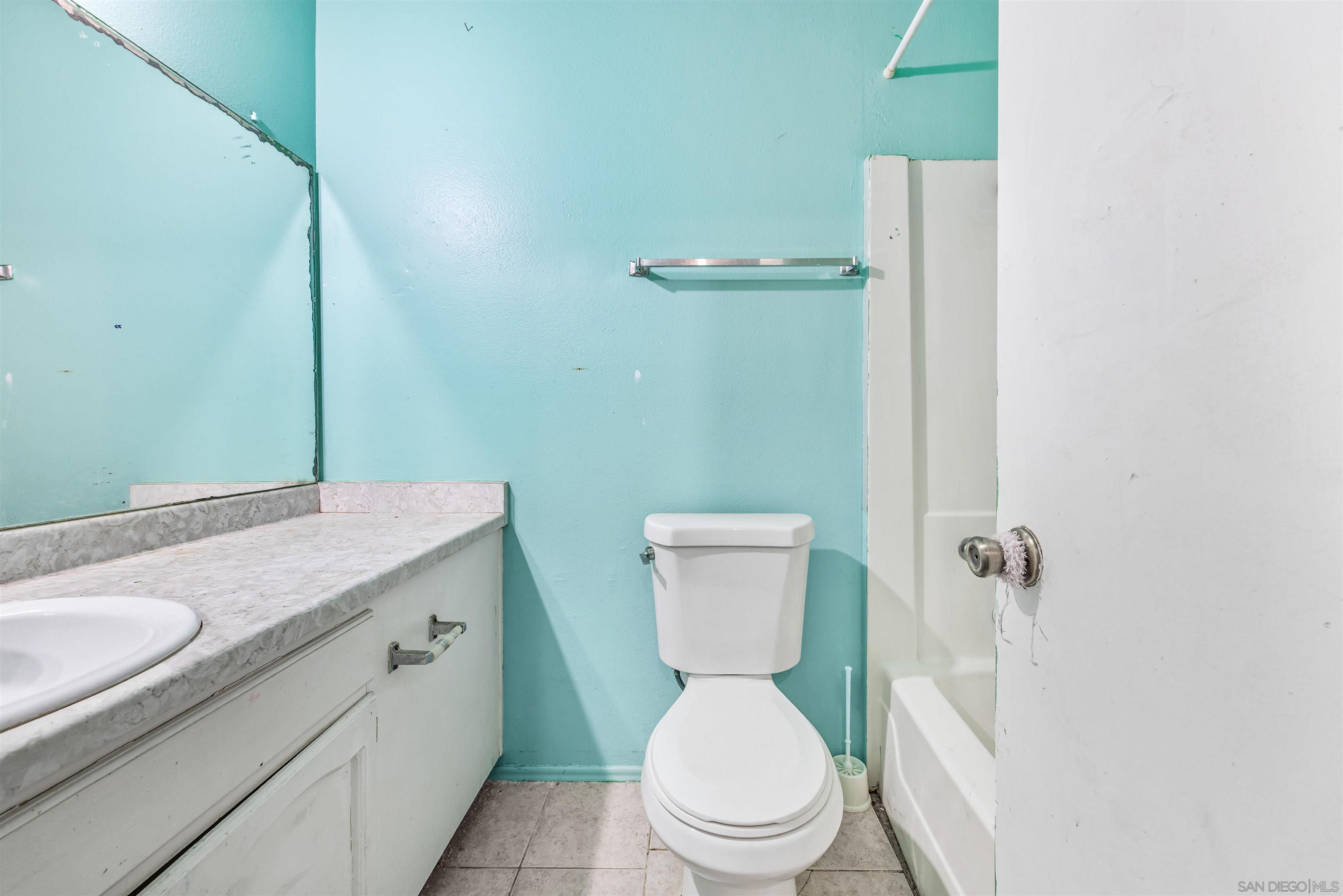 Detail Gallery Image 11 of 21 For 9048  Gideon Cir. S, Lakeside,  CA 92040 - 3 Beds | 2 Baths