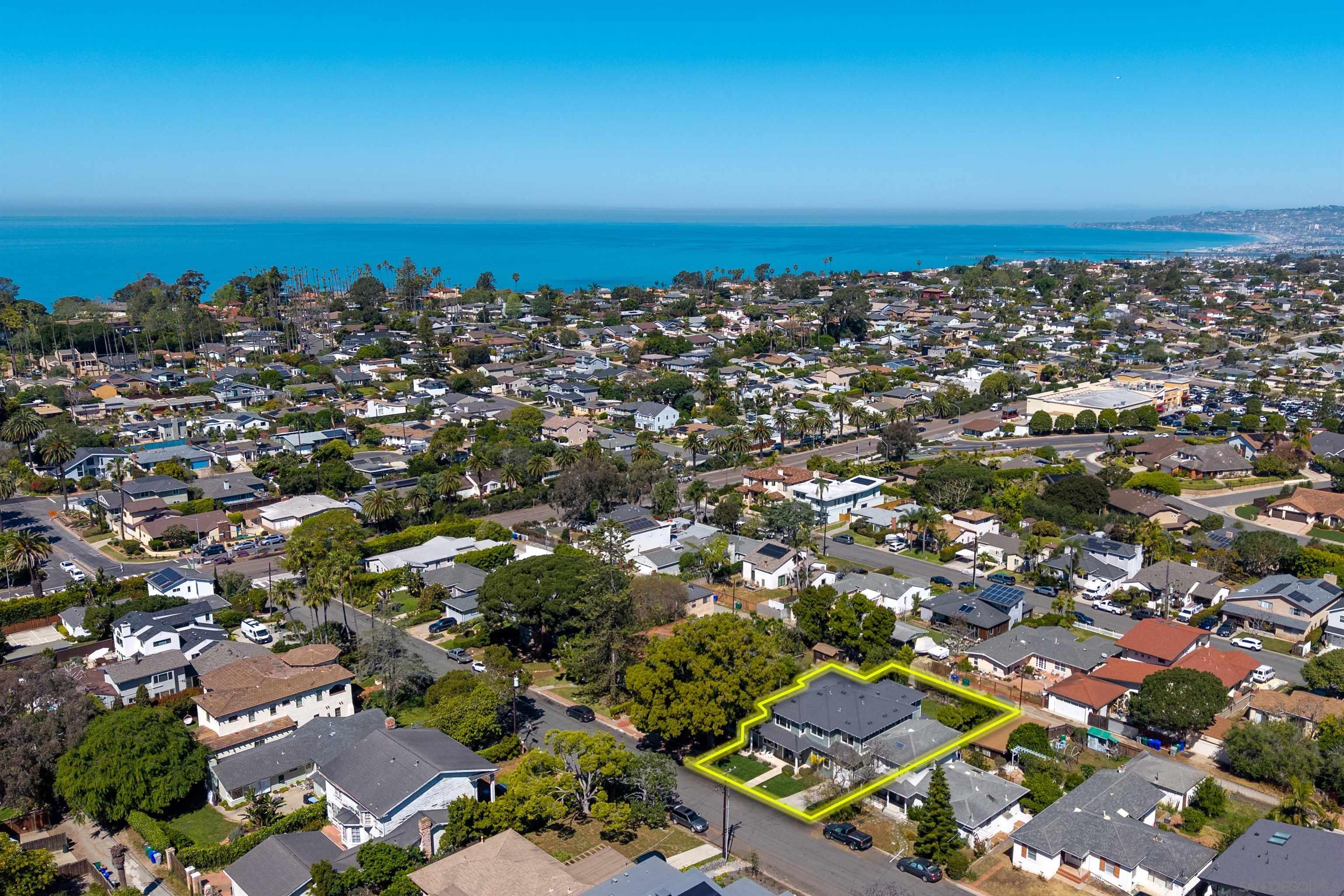 Detail Gallery Image 34 of 43 For 3728  Wilcox St, San Diego,  CA 92106 - 5 Beds | 4 Baths