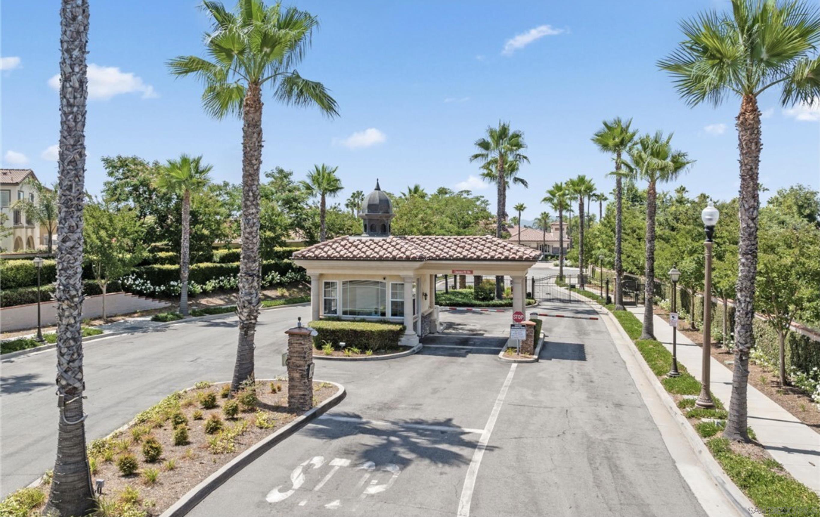 Detail Gallery Image 12 of 19 For 39158  Steeplechase Ln., Temecula,  CA 92591 - 4 Beds | 3/1 Baths