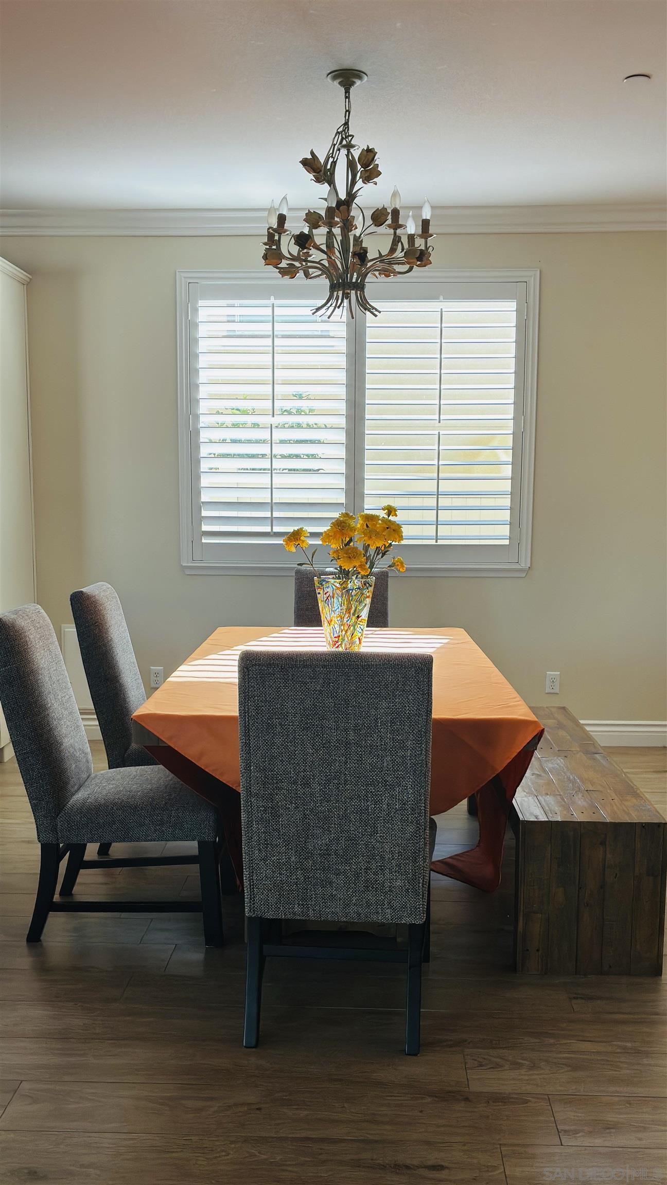 Detail Gallery Image 10 of 19 For 39158  Steeplechase Ln., Temecula,  CA 92591 - 4 Beds | 3/1 Baths