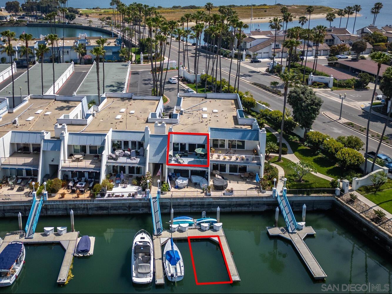 Detail Gallery Image 2 of 31 For 106  Antigua Court, Coronado,  CA 92118 - 3 Beds | 2 Baths